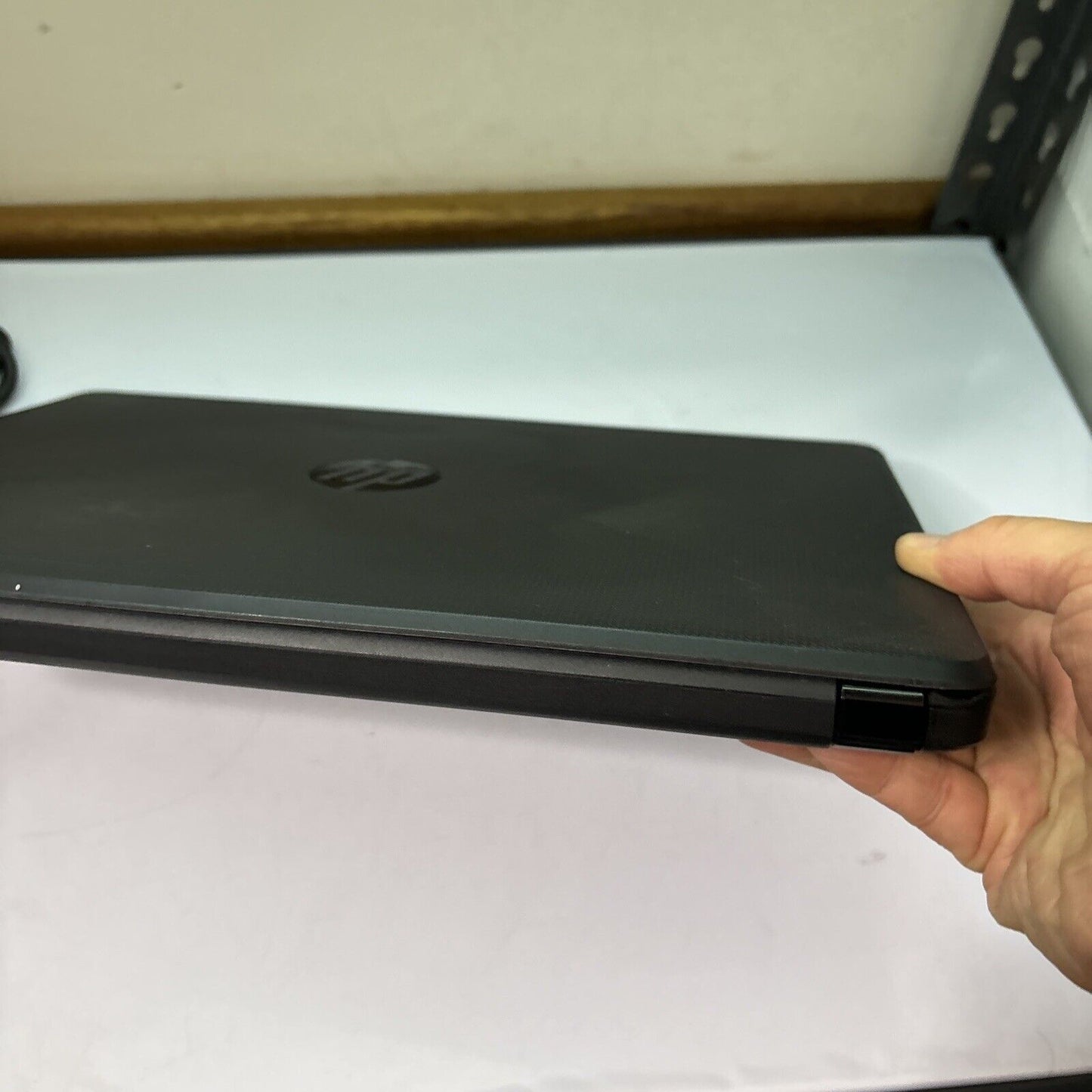 HP TPN-Q187 AMD E2-9000e 4gb RAM 1TB HDD 14" Screen