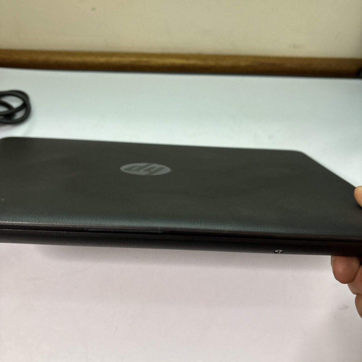 HP TPN-Q187 AMD E2-9000e 4gb RAM 1TB HDD 14" Screen