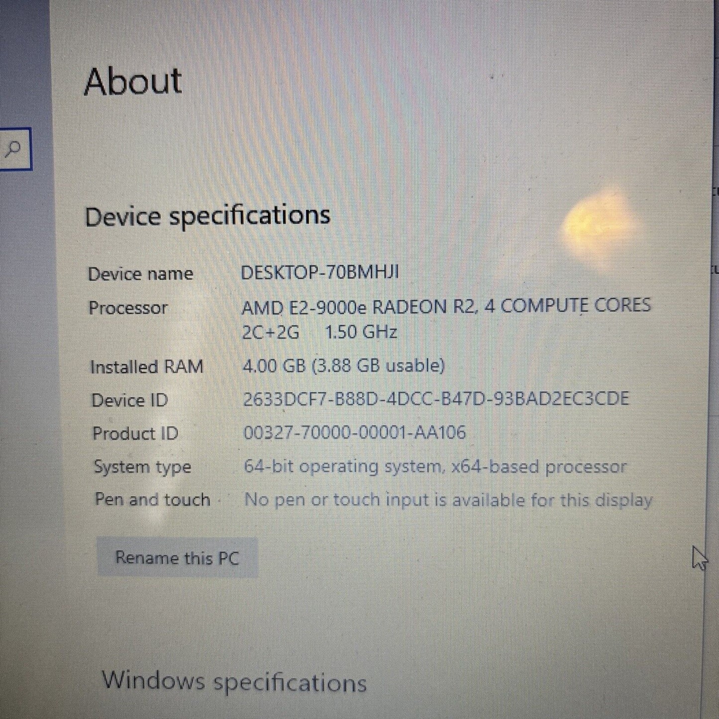 HP TPN-Q187 AMD E2-9000e 4gb RAM 1TB HDD 14" Screen