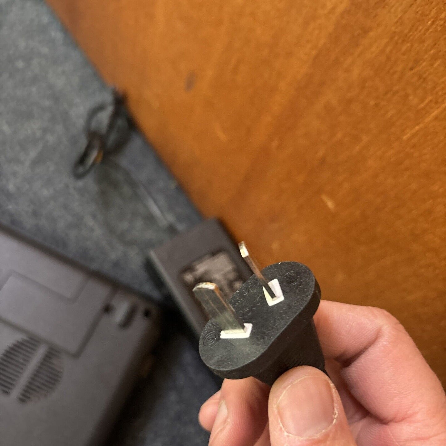 Acer Aspire 5750 PSWE0 i5-2410M 4GB RAM 120GB HDD DVD *Requires New Batteries*