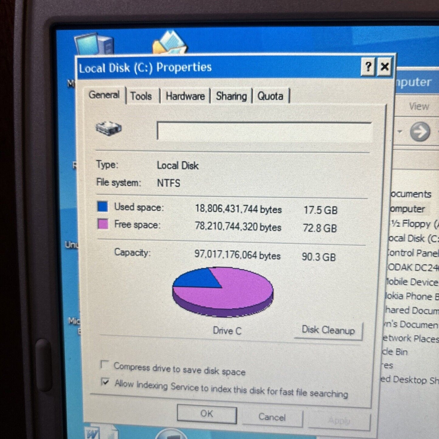 Dell Inspiron 8600 Laptop 768MB RAM 97gb HDD 3.5" Floppy Drive *No Battery*