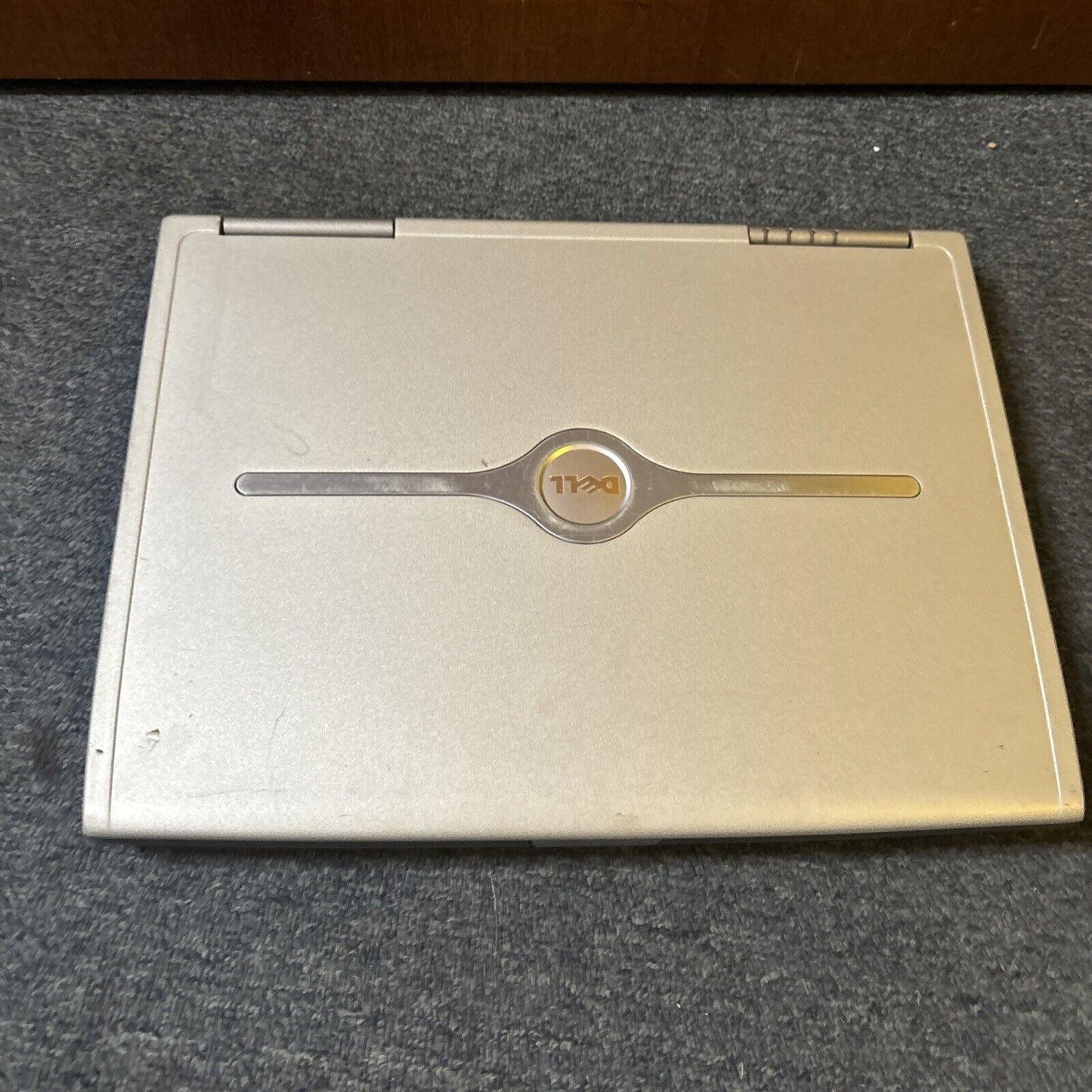 Dell Inspiron 8600 Laptop 768MB RAM 97gb HDD 3.5" Floppy Drive *No Battery*