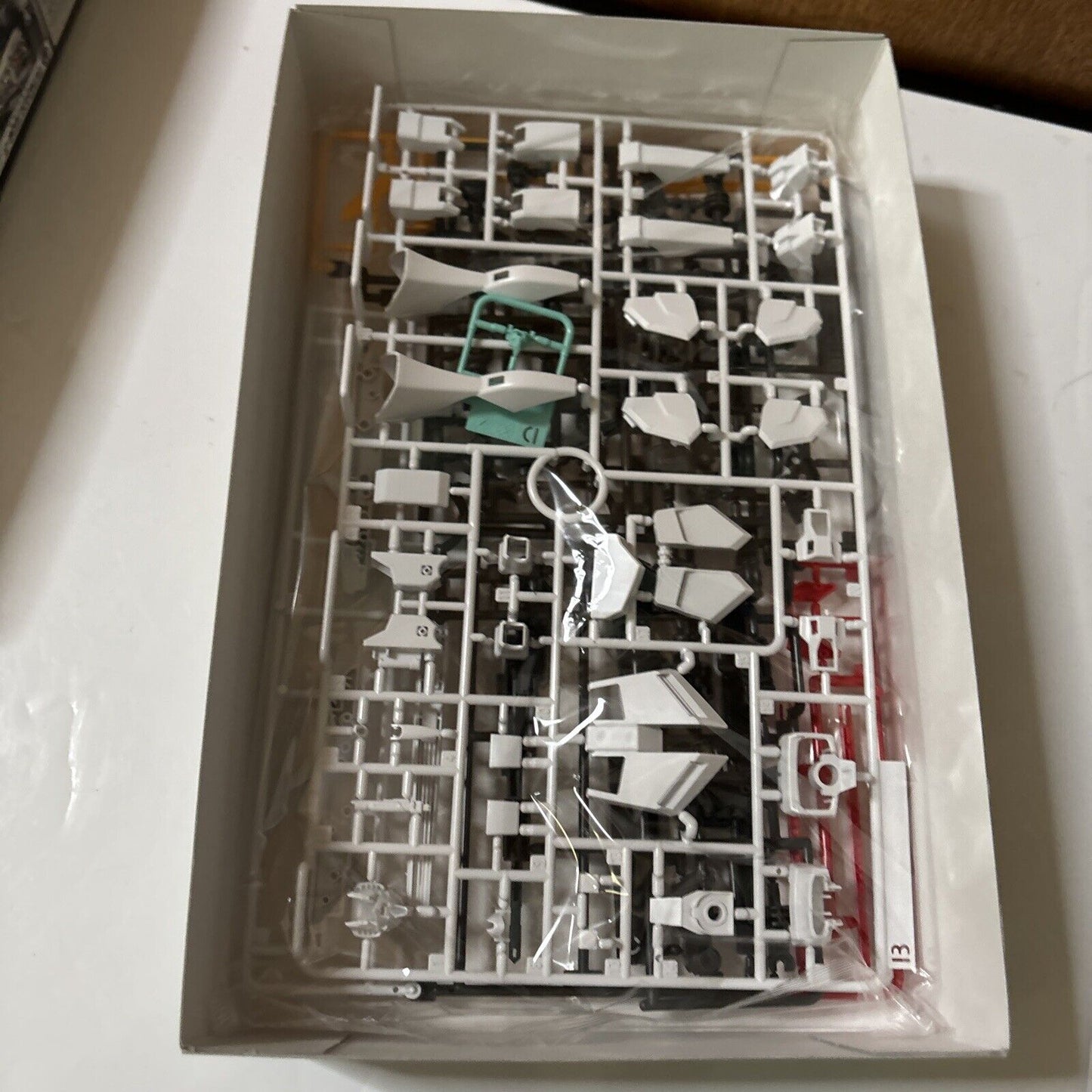 RX-93ff V Gundam Entry Grade 1/144 E.F.S.F. Bandai 2022 Gunpla