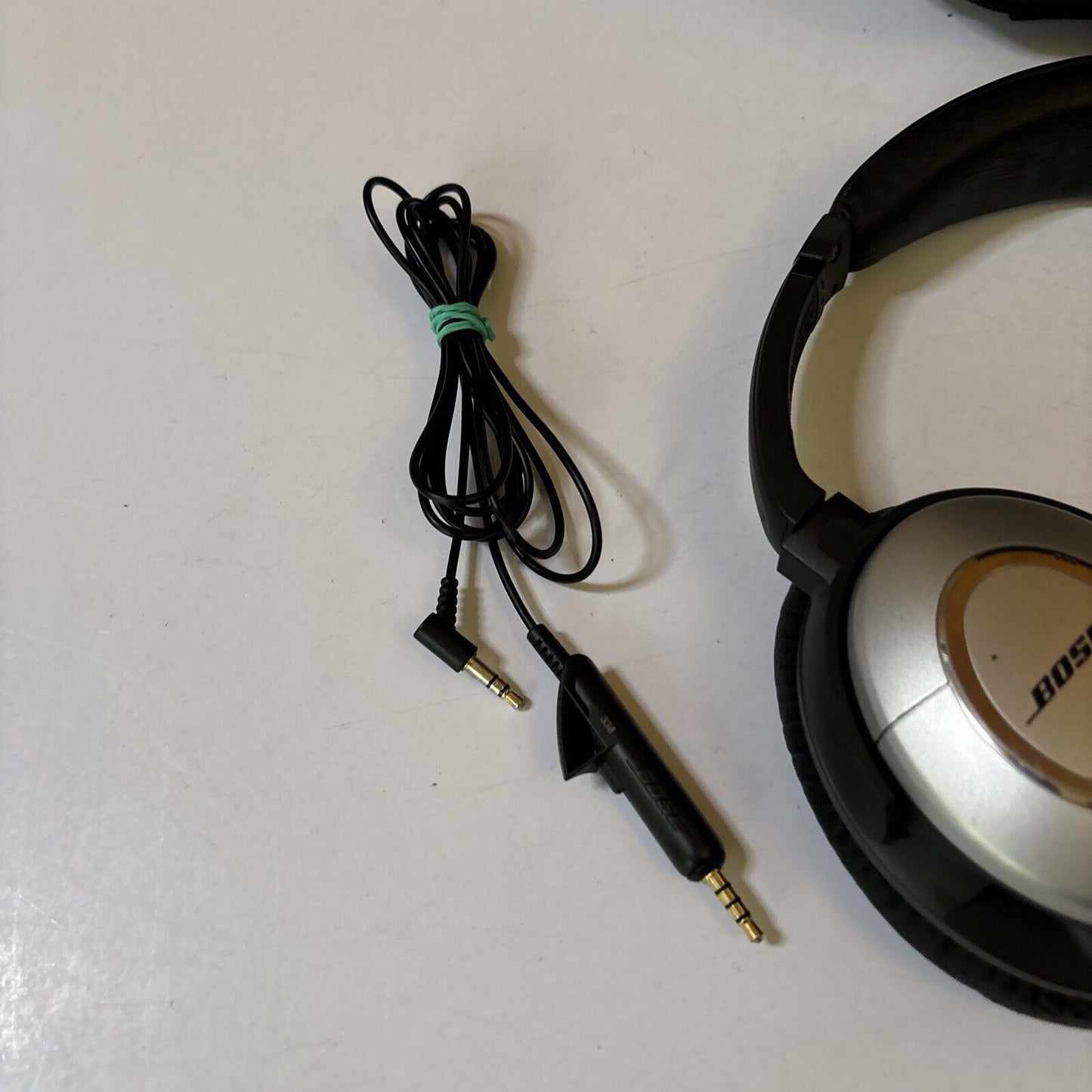 Bose QuietComfort 15 Acoustic Noise Cancelling Headphones