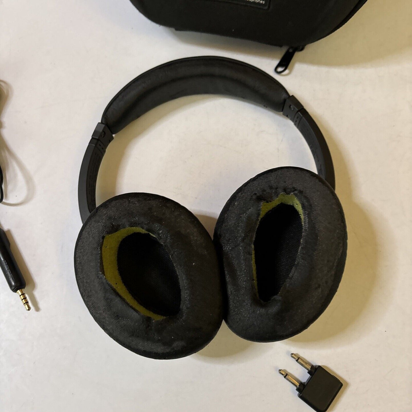 Bose QuietComfort 15 Acoustic Noise Cancelling Headphones