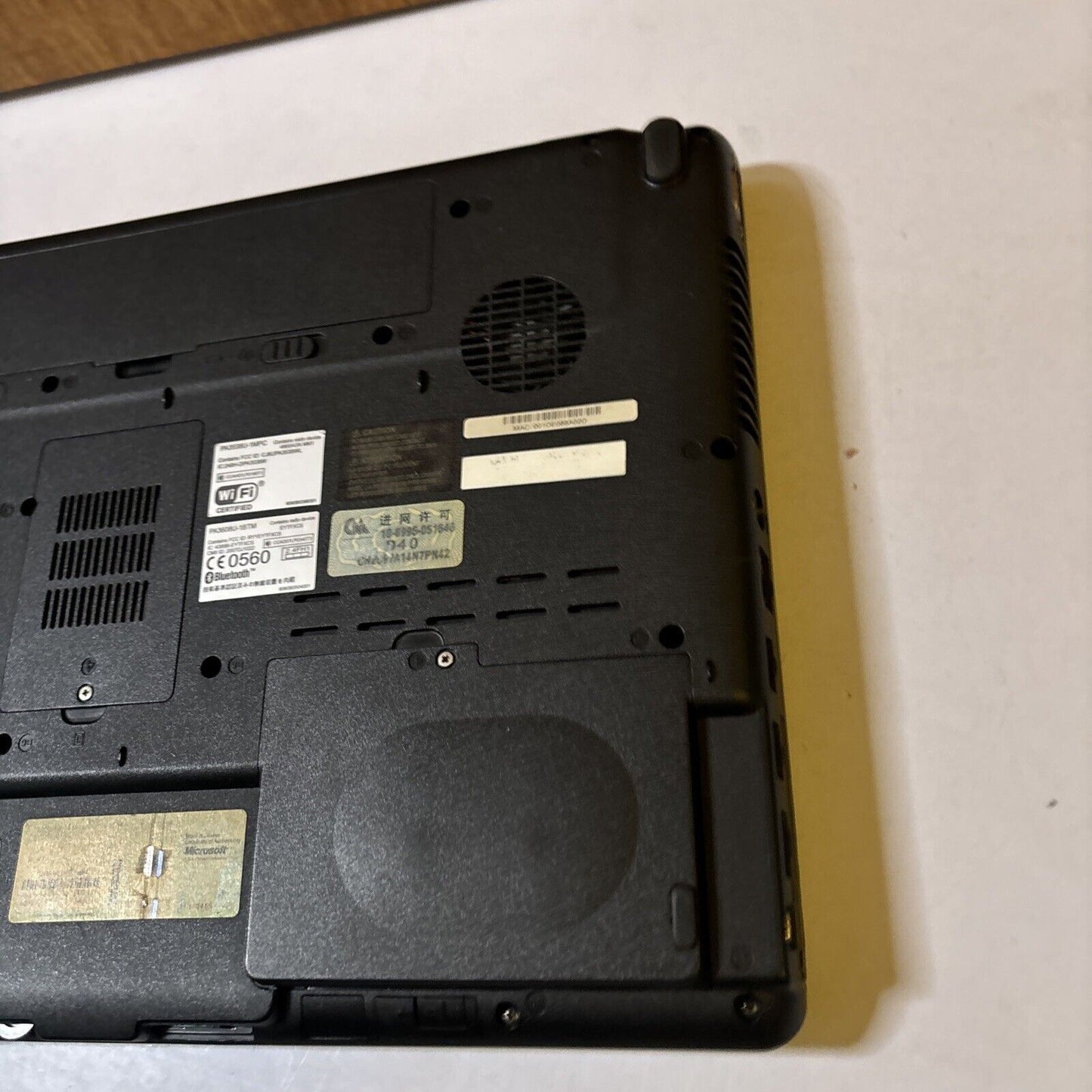 Toshiba Satellite A200 Laptop PSAF6A *For Parts Or Repair*