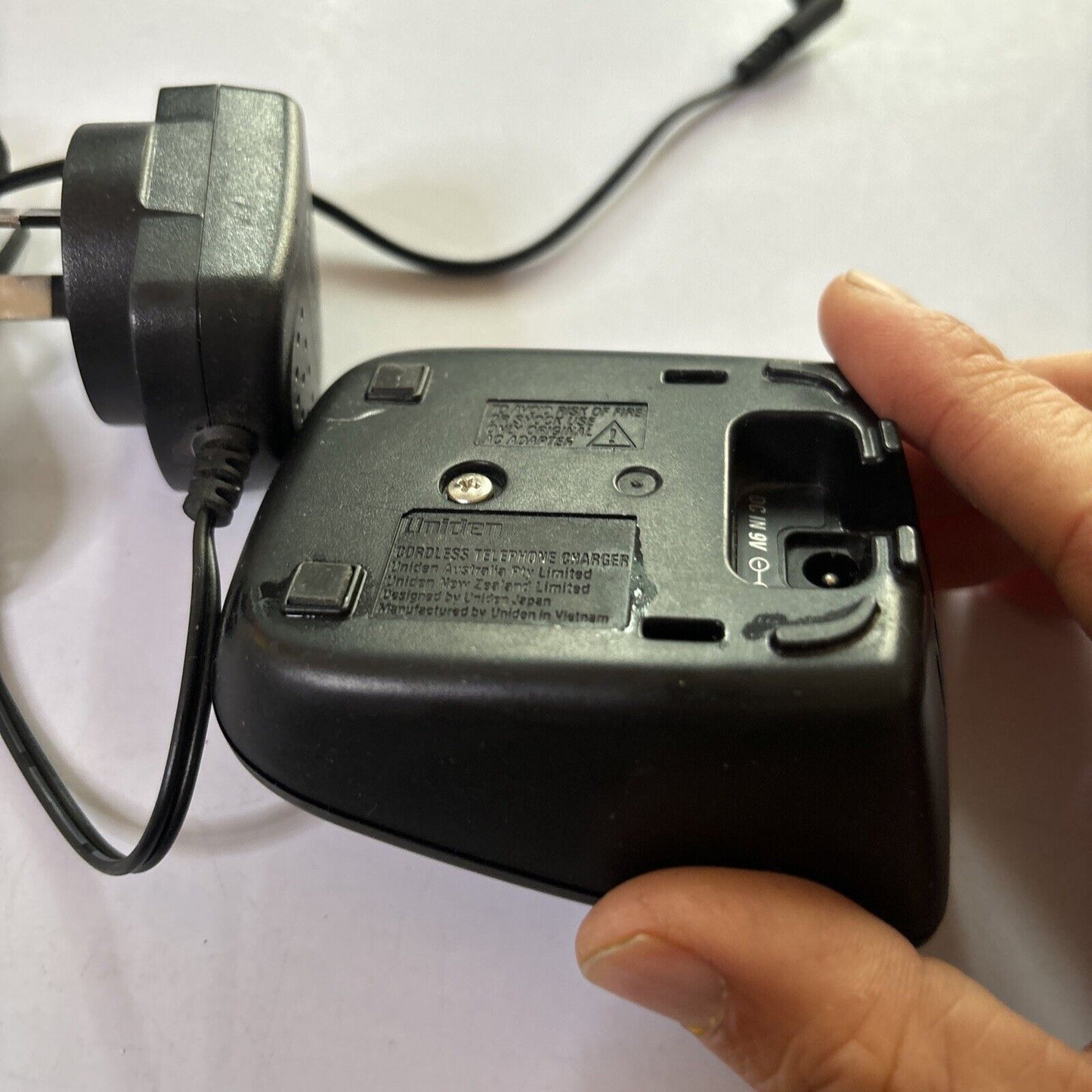 Uniden Cordless Telephone Charger & AAD-600S(M) For XDECT