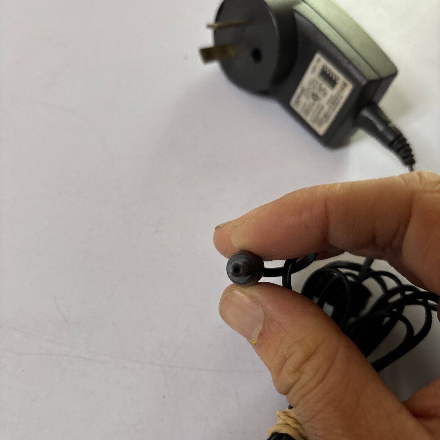Genuine Nokia ACP-8A AC Adapter. Output: DC 5.3 V 500mA
