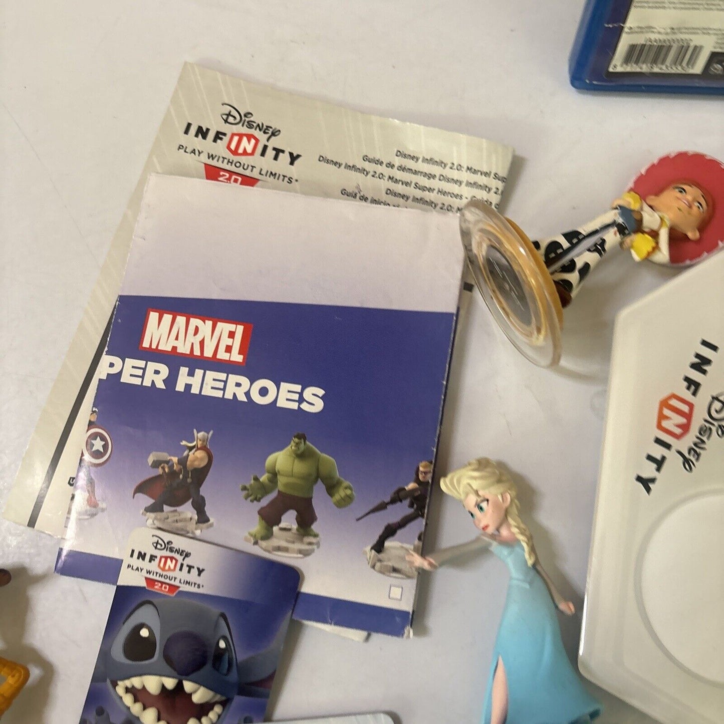 Disney Infinity 2.0 PS4 & Figures Toy Story Buzz Lightyear Disney Marvel Portal