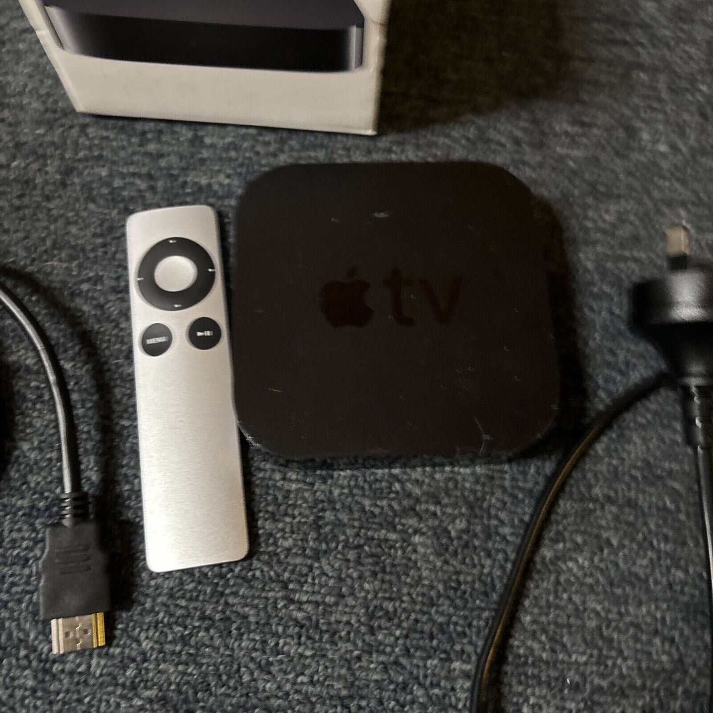 Apple TV (3rd generation) A1427 With Remote