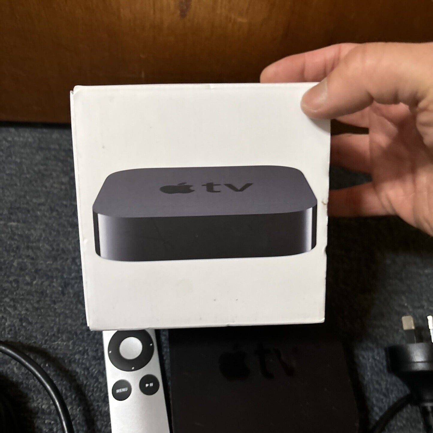 Apple TV (3rd generation) A1427 With Remote