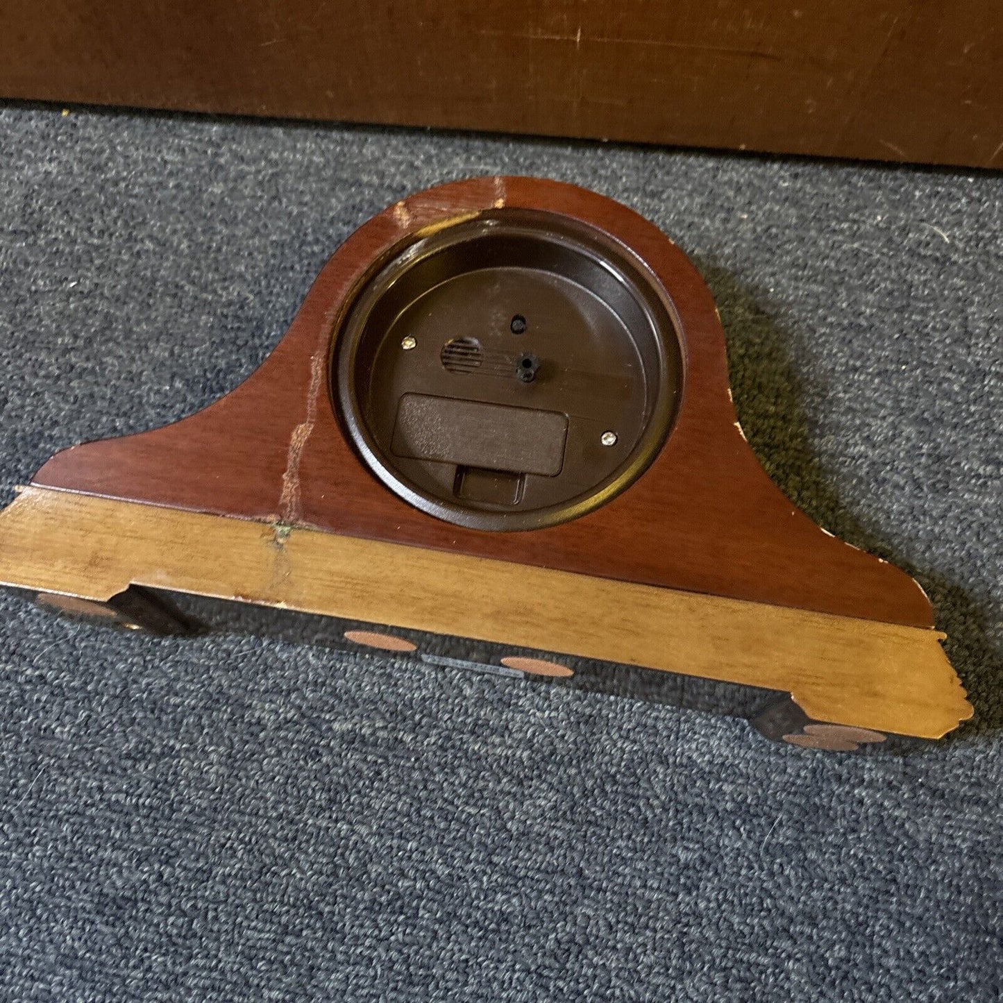 Seiko Table Clock Wood QXE017BL