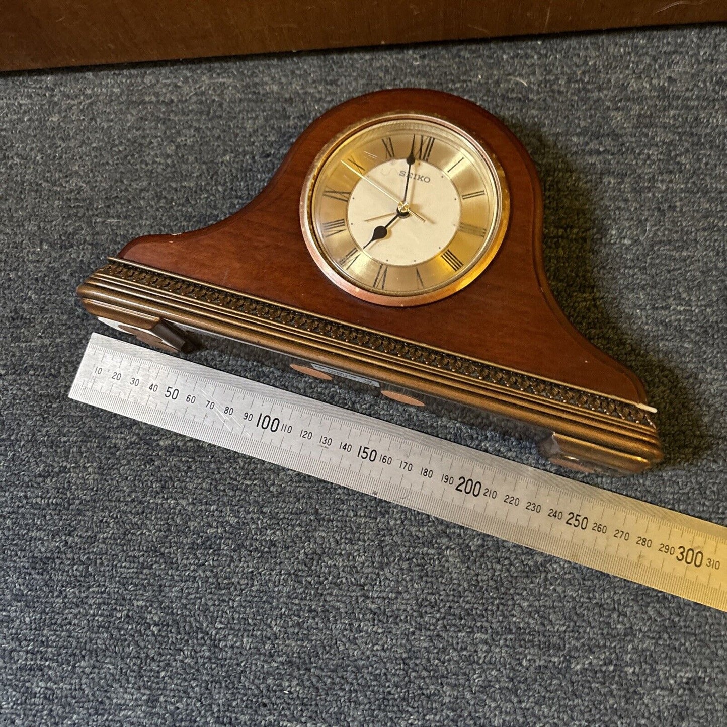 Seiko Table Clock Wood QXE017BL