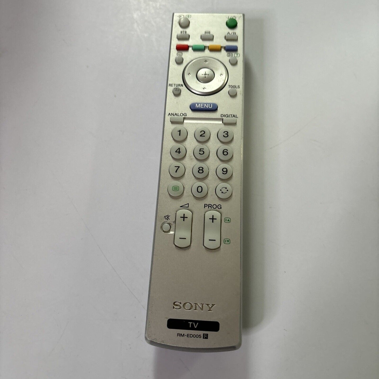 Genuine Sony RM-ED005 Remote Control *Missing Battery Lid*