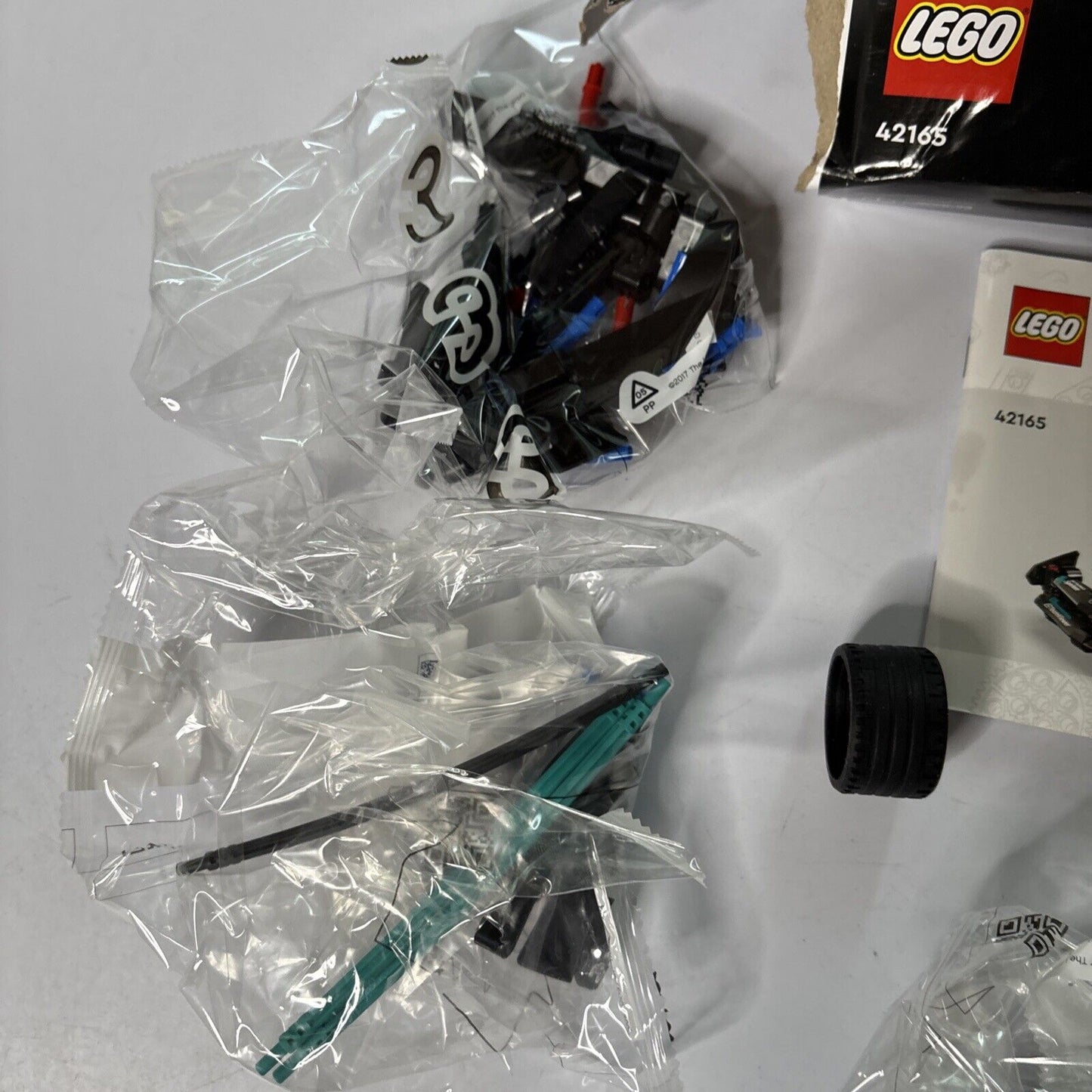 LEGO Technic Mercedes-AMG F1 W14 E Performance Pull-Back 42165 *Missing Pieces*