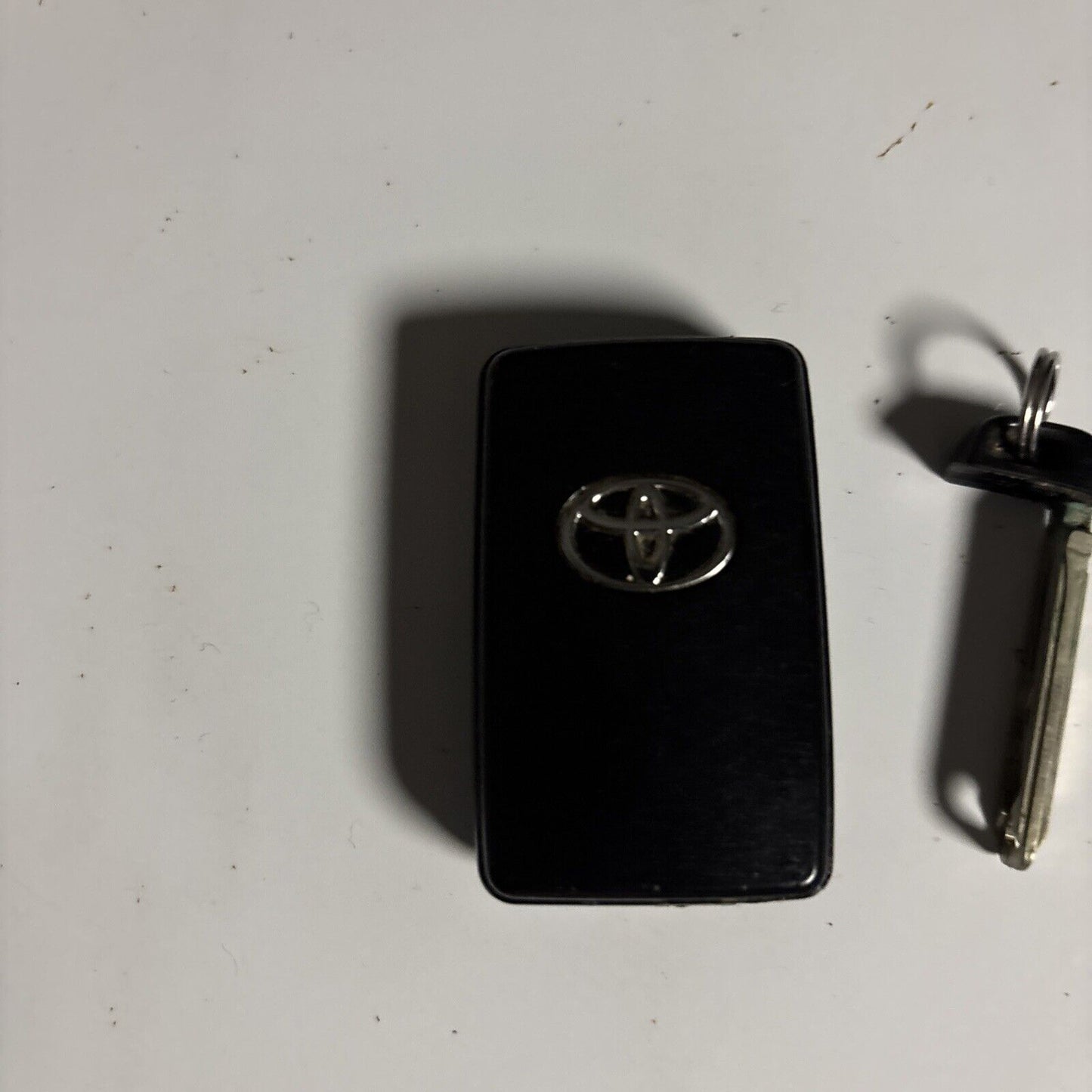 Toyota Key Fob Genuine Smart Key 2026 121216va