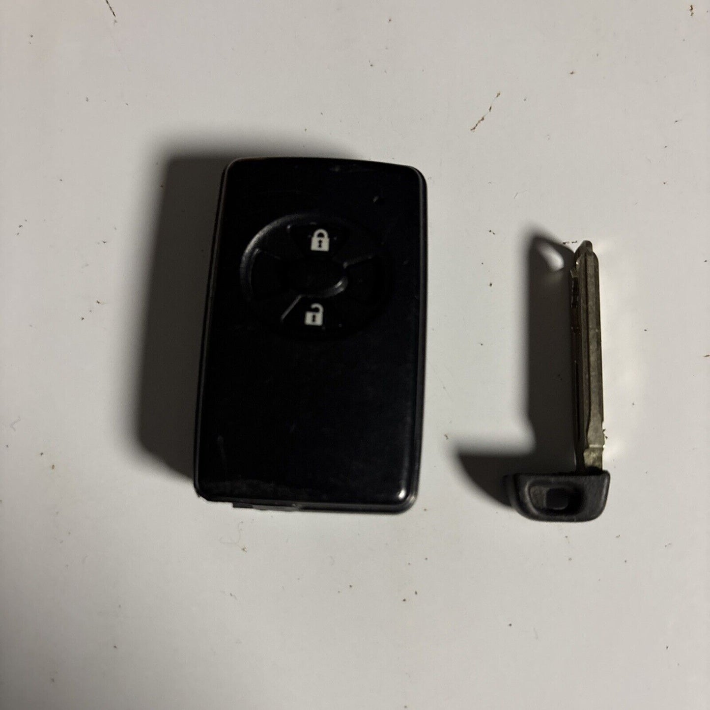 Toyota Key Fob Genuine Smart Key 1024 080710vd 0036 080708va