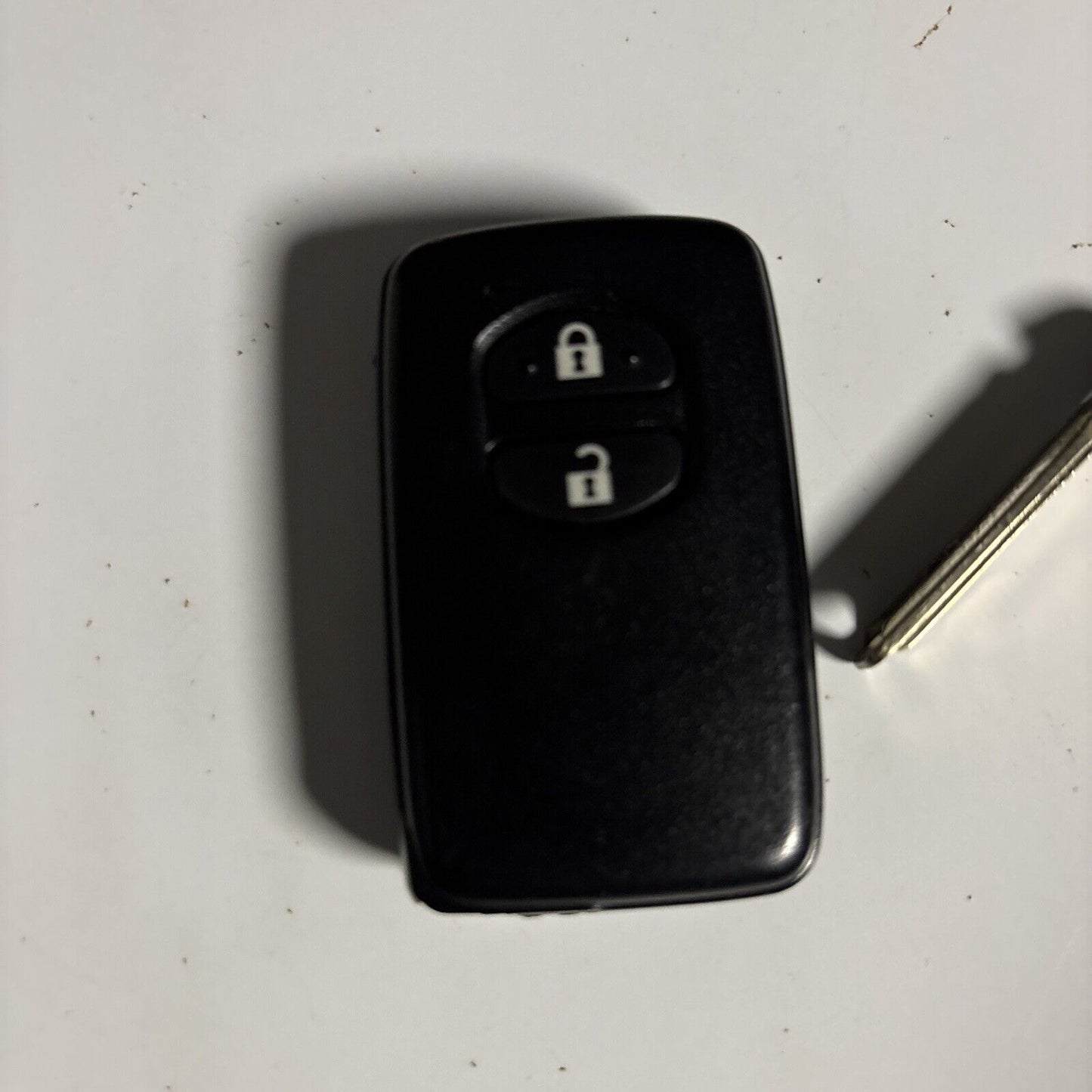 Toyota Key Fob Genuine Smart Key 001yua 1033 14ada-02
