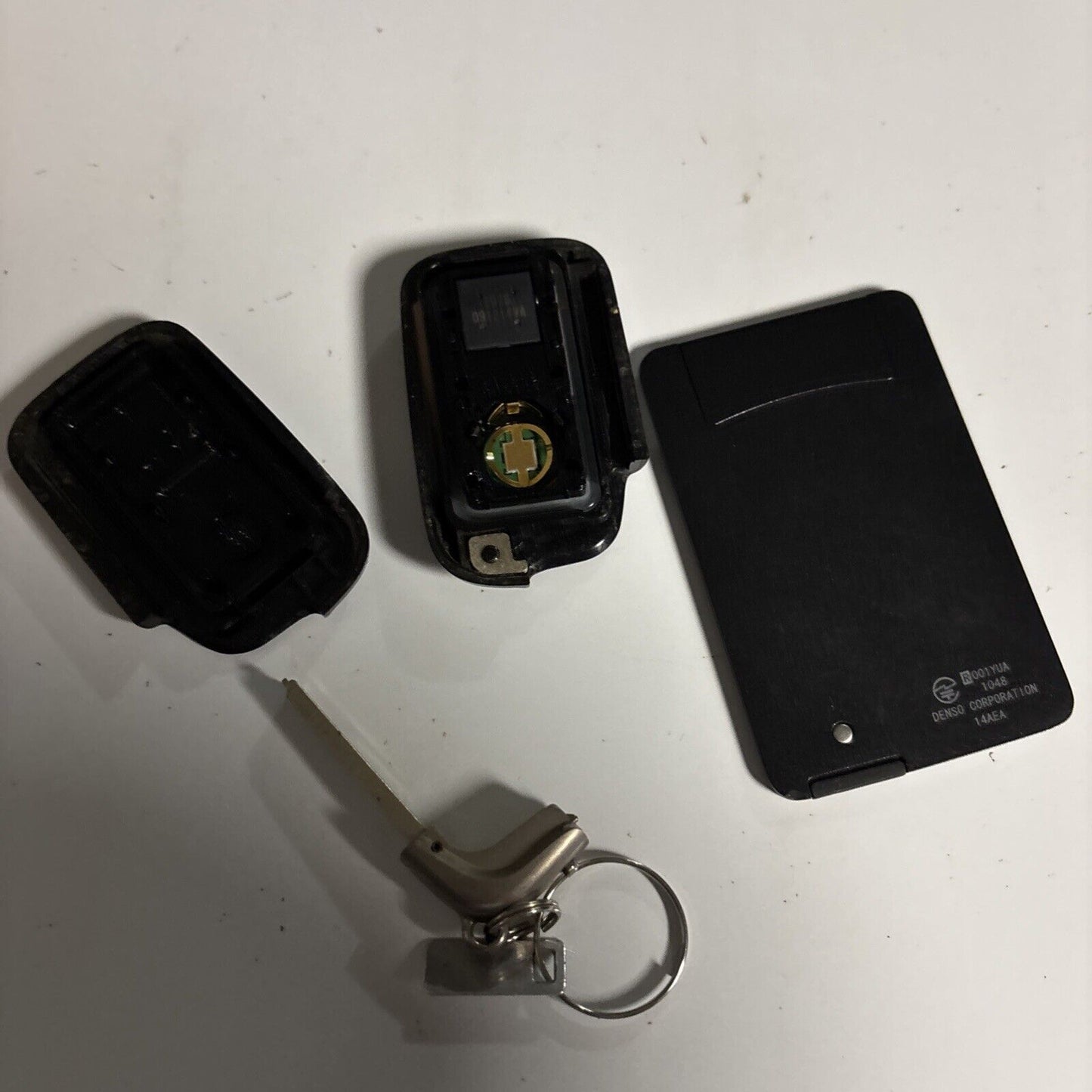 Lexus Key Fob & Smart Key Card Genuine 001yu1048 2026 091214ya