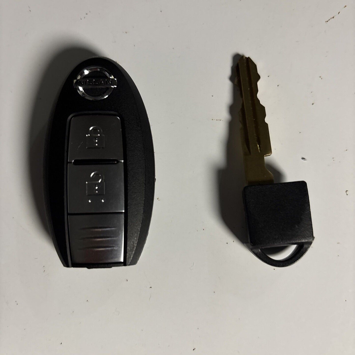 Nissan Key Fob Genuine Smart Key 639b15 H683