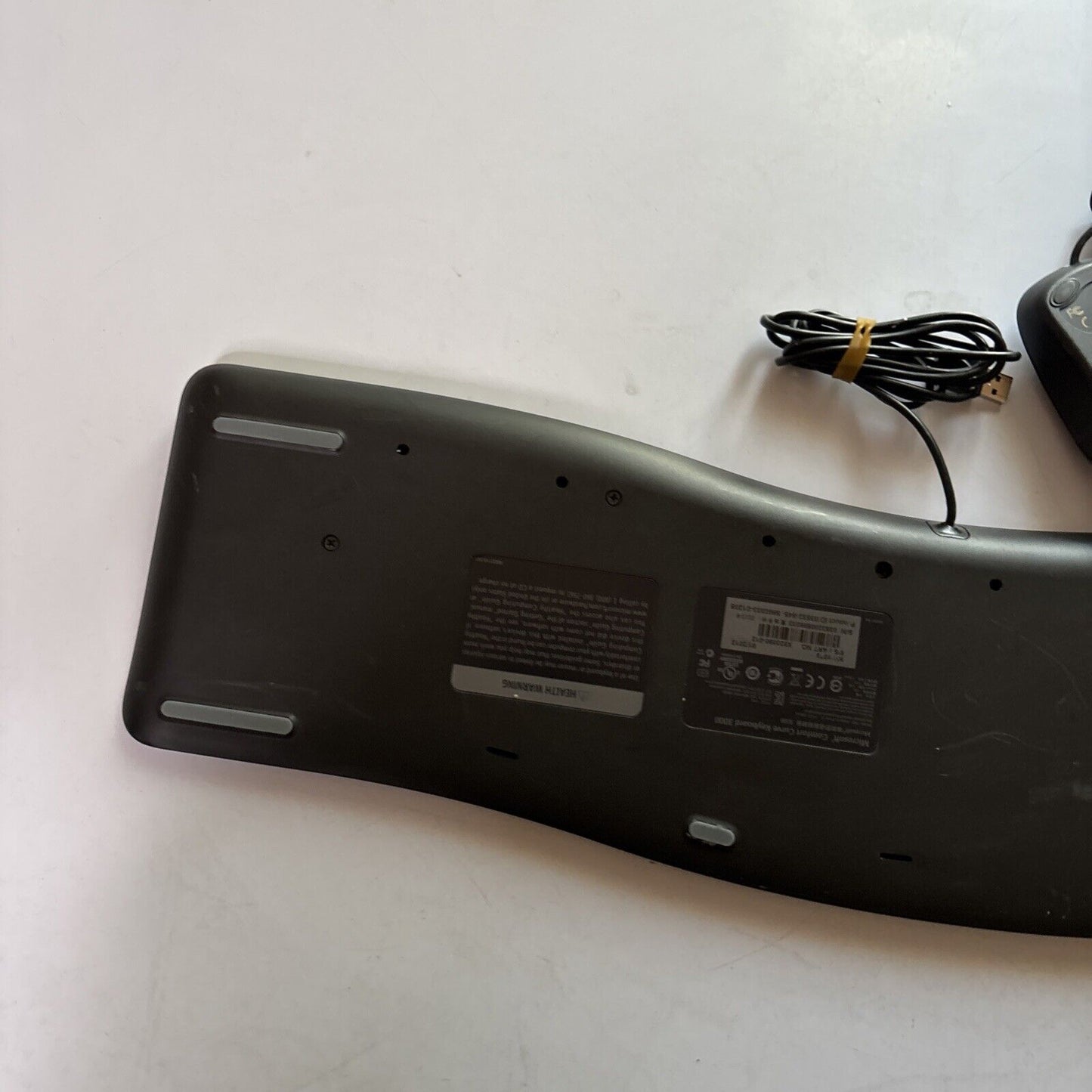 Microsoft Comfort Curve Keyboard 3000 & Microsoft Mouse USB