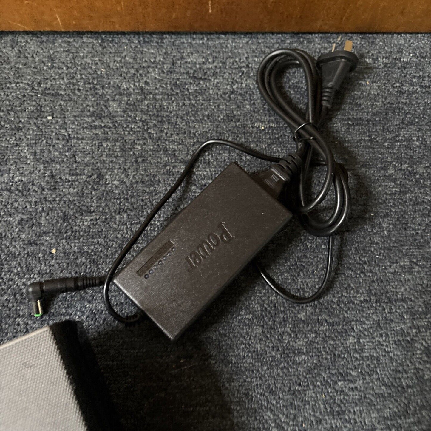 Bose SoundDock Portable Digital Music System 30-pin iPhone Dock