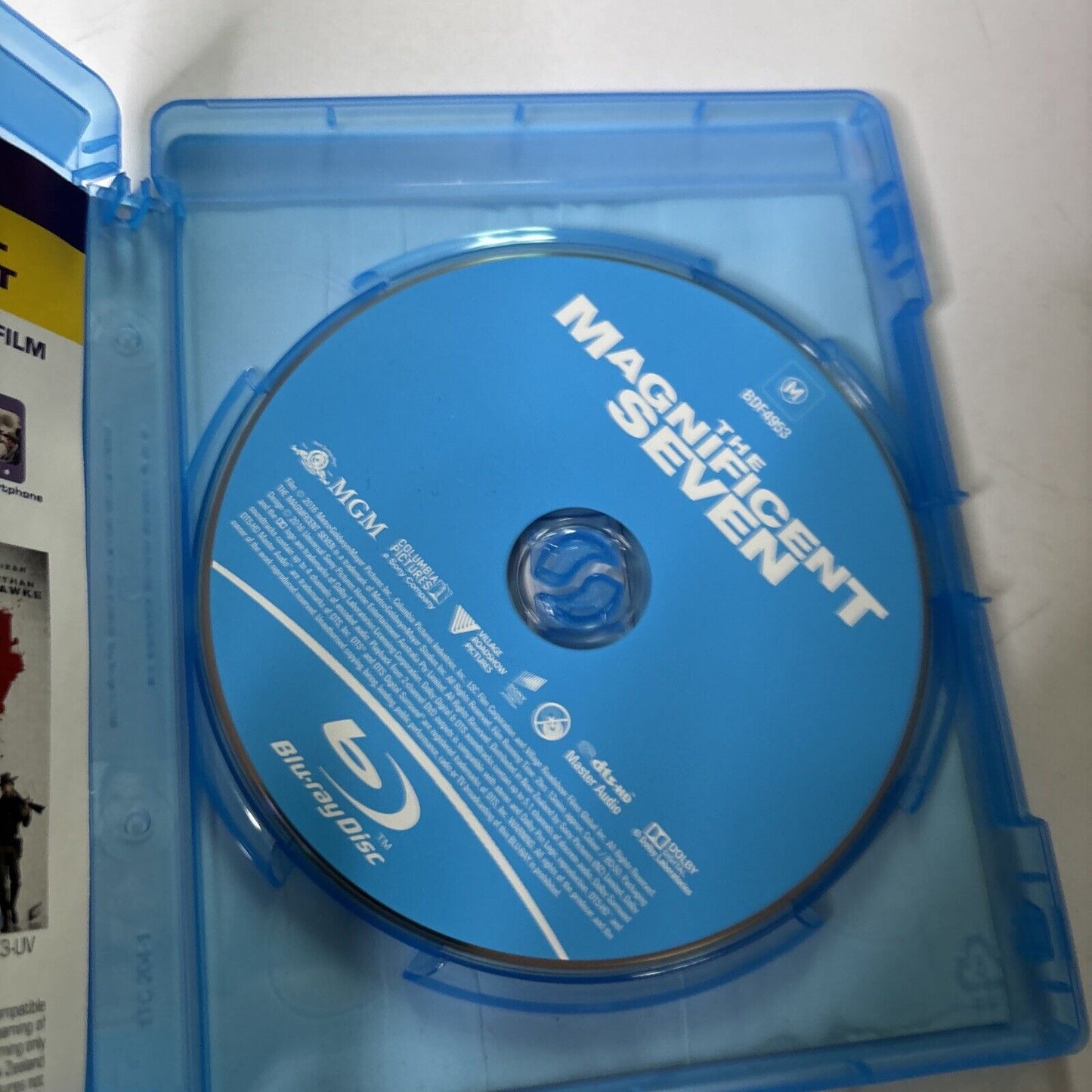 The Magnificent Seven (Blu-ray, 2016) Denzel Washington, Chris Pratt All Regions