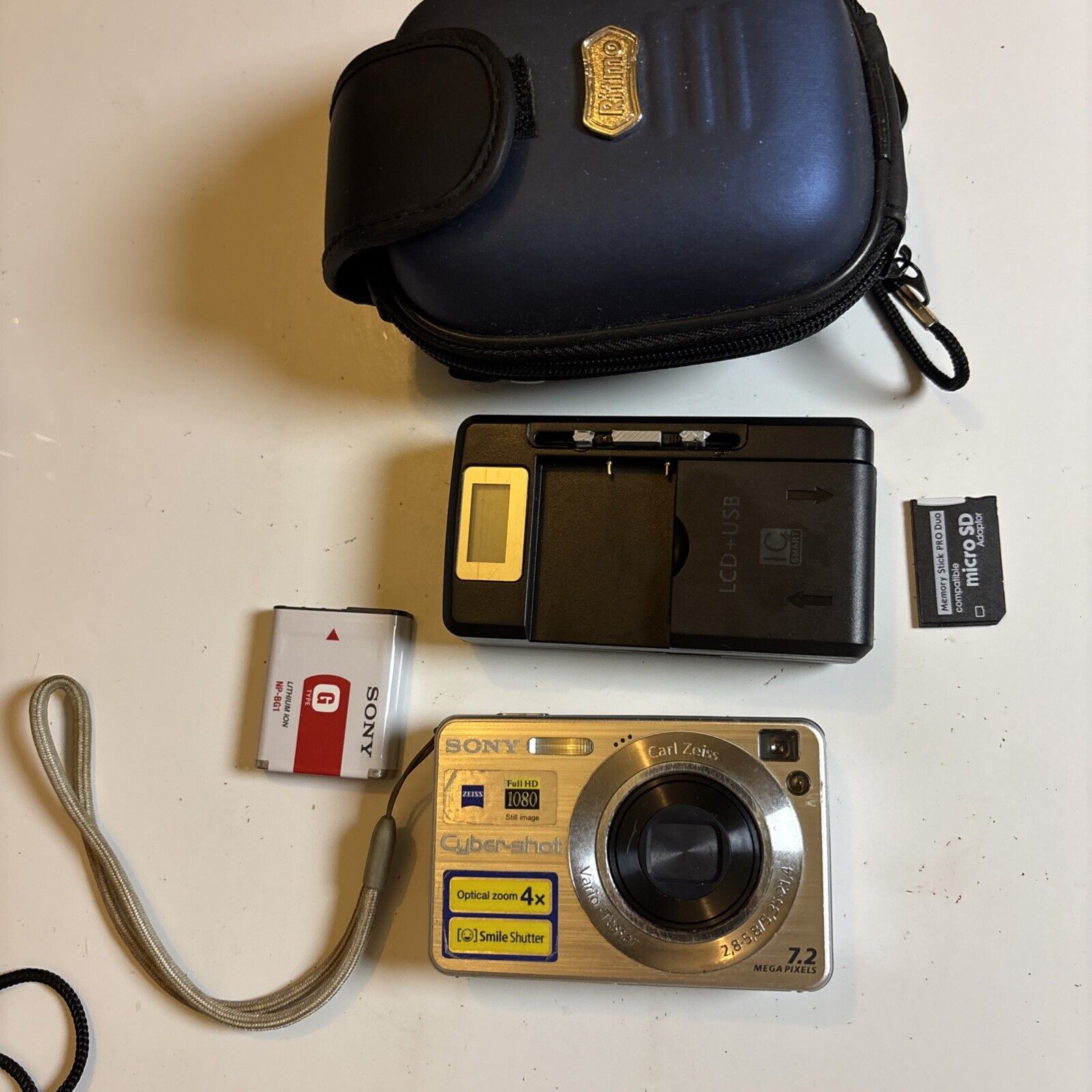 Sony Cyber-Shot DSC-W110 Digital Camera 1GB SD Card 7.2MP Case 