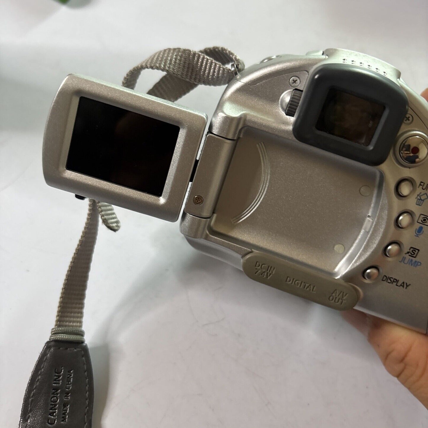 Canon PowerShot S1 IS Digital Camera *For Parts Or Repair - Not Working*