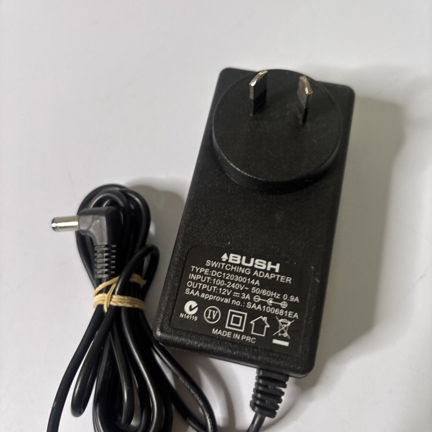 Bush Switching Adapter DC12030014A 12V 3A