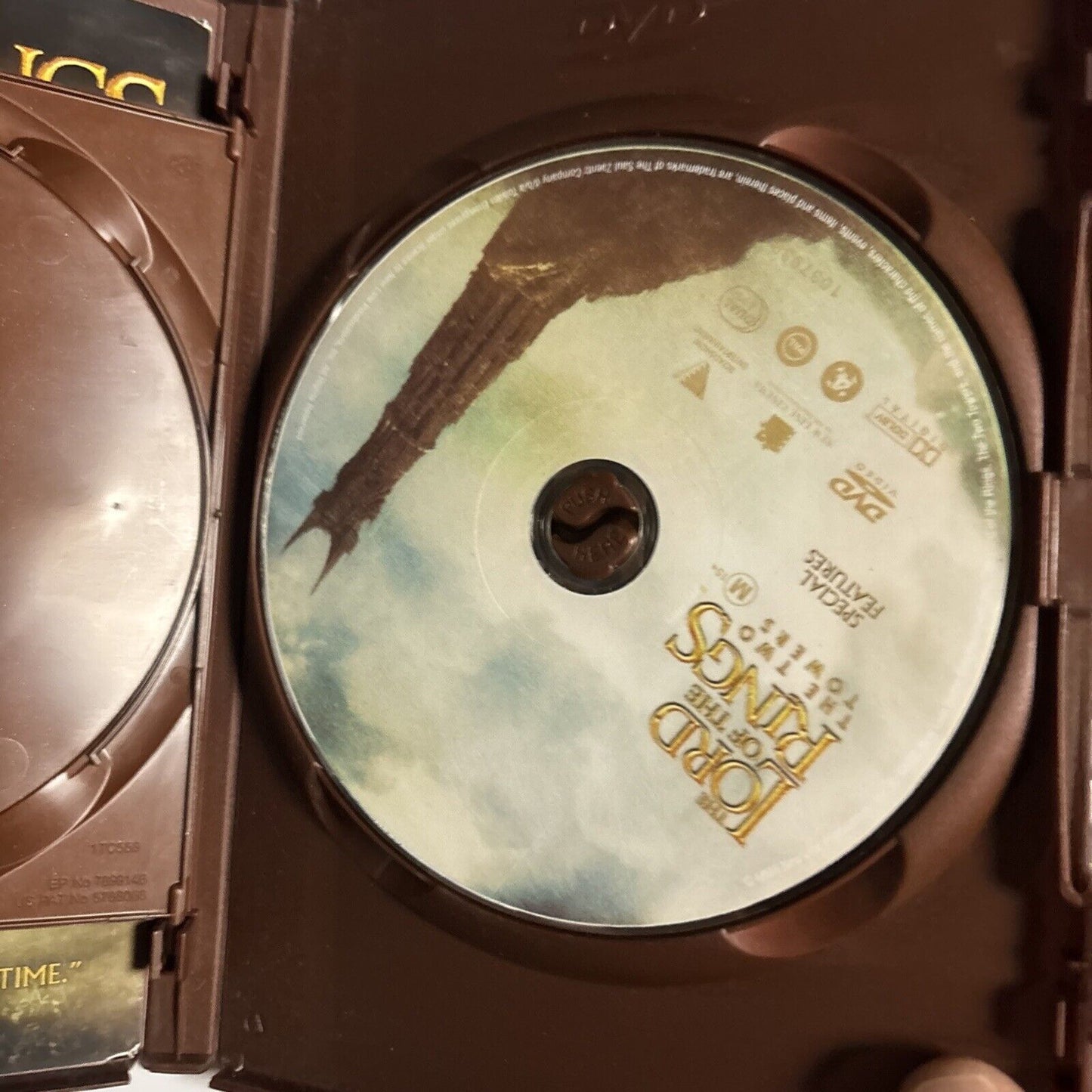 The Lord of the Rings - The Two Towers (DVD, 2002, 2-Disc) Region 4