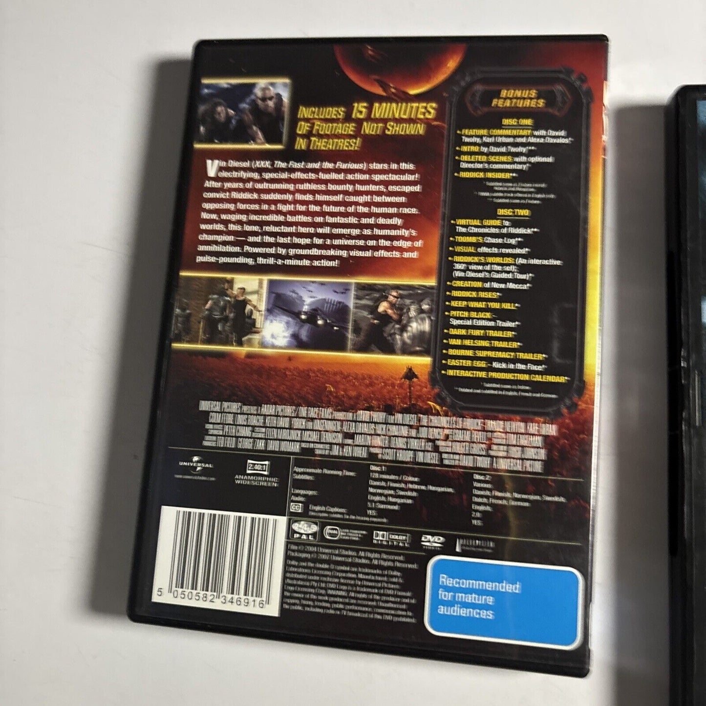 Pitch Black / The Chronicles Of Riddick (DVD, 2-Disc) Vin Diesel Region 4 &2 NEW