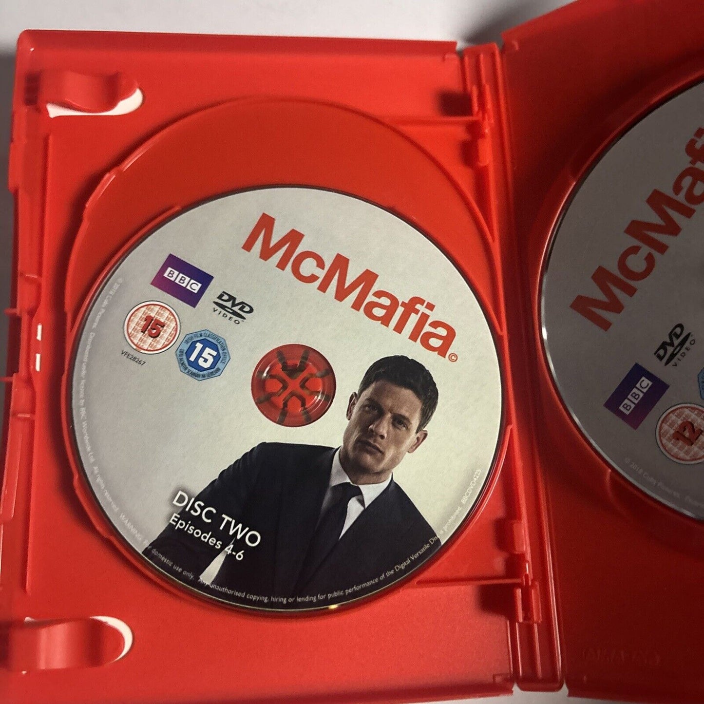 McMafia (DVD, 2018, 3-Disc) Hossein Amini, James Norton Region 4 &2