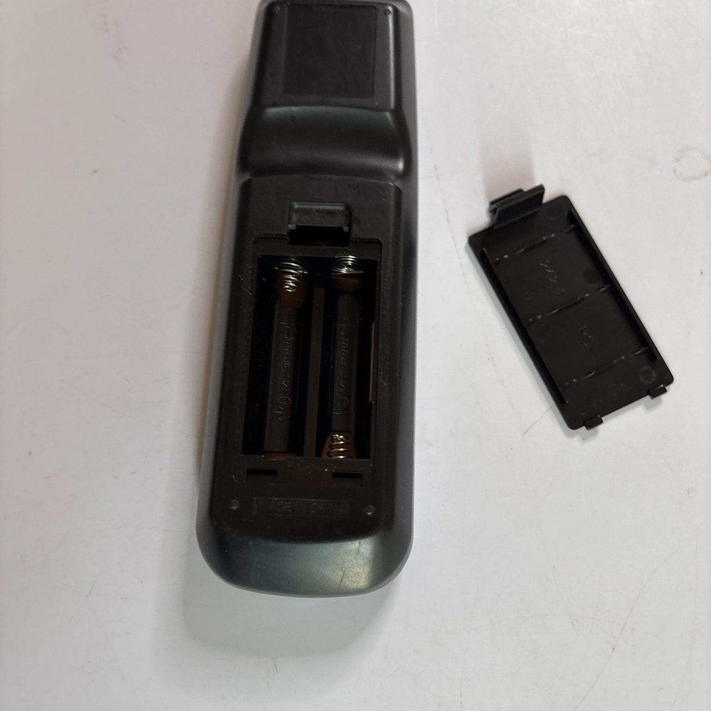 Genuine Toshiba SE-R0047 Remote Control For DVD Player
