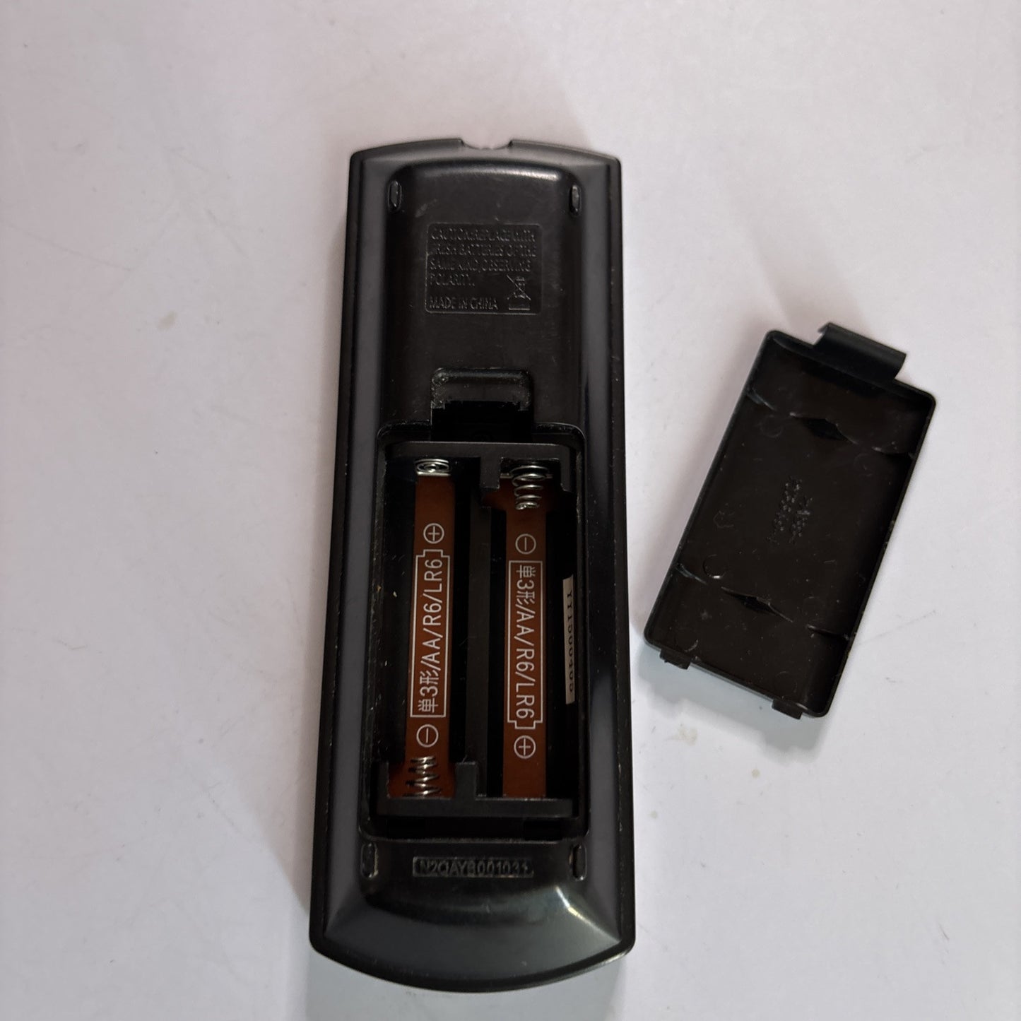 Genuine Panasonic N2QAYB001031 Remote Control For Bluray Player DP-UB420 UB820 B