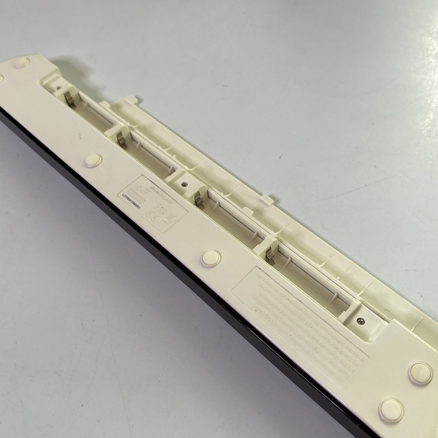 Wii Ultra Sensor Bar For Nintendo Wii Model 091002 *Wireless Battery Operated*