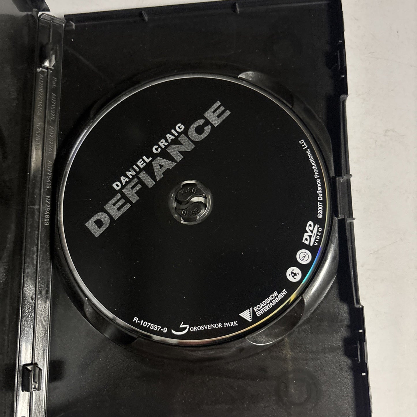 Defiance (DVD, 2008) Daniel Craig Region 4