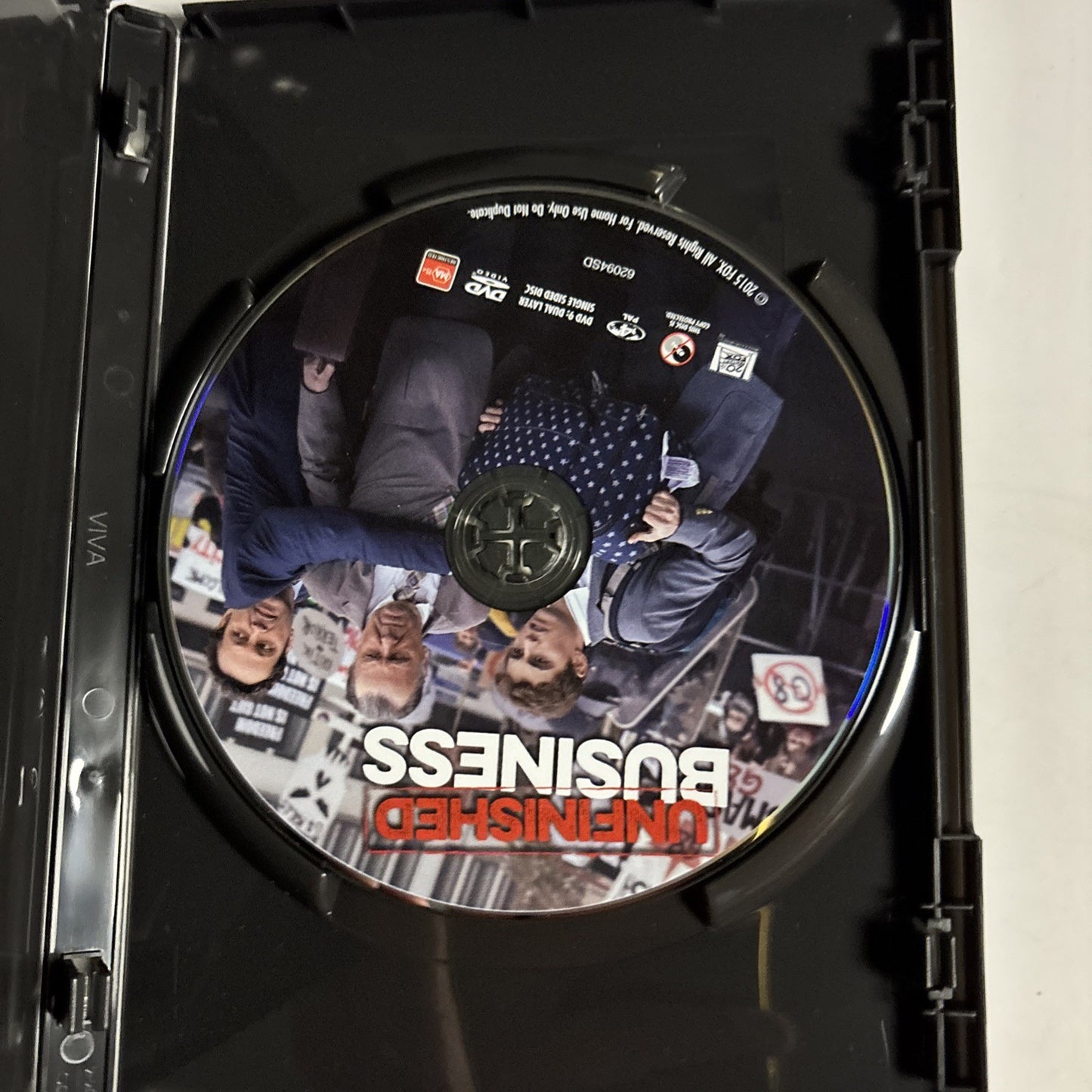 Unfinished Business (DVD, 2015) Vince Vaughn, Dave Franco Region 4