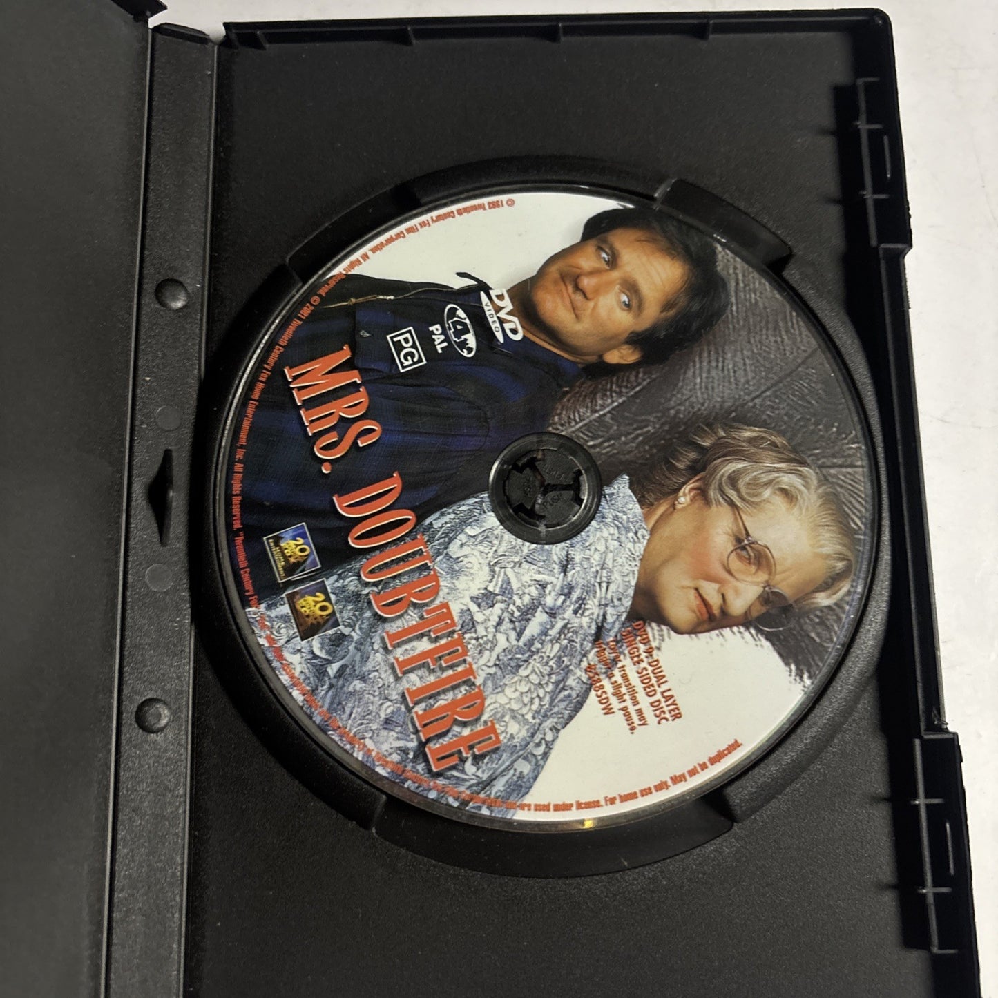 Mrs Doubtfire (DVD, 1993) Robin Williams, Sally Field Region 4