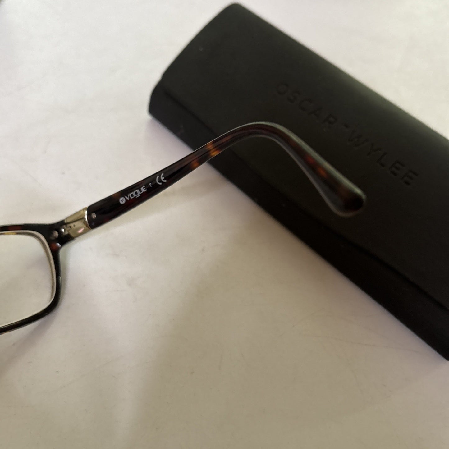 Vogue Eyeglasses VO 2765-B 53-15 140 With Oscar Wyler Case