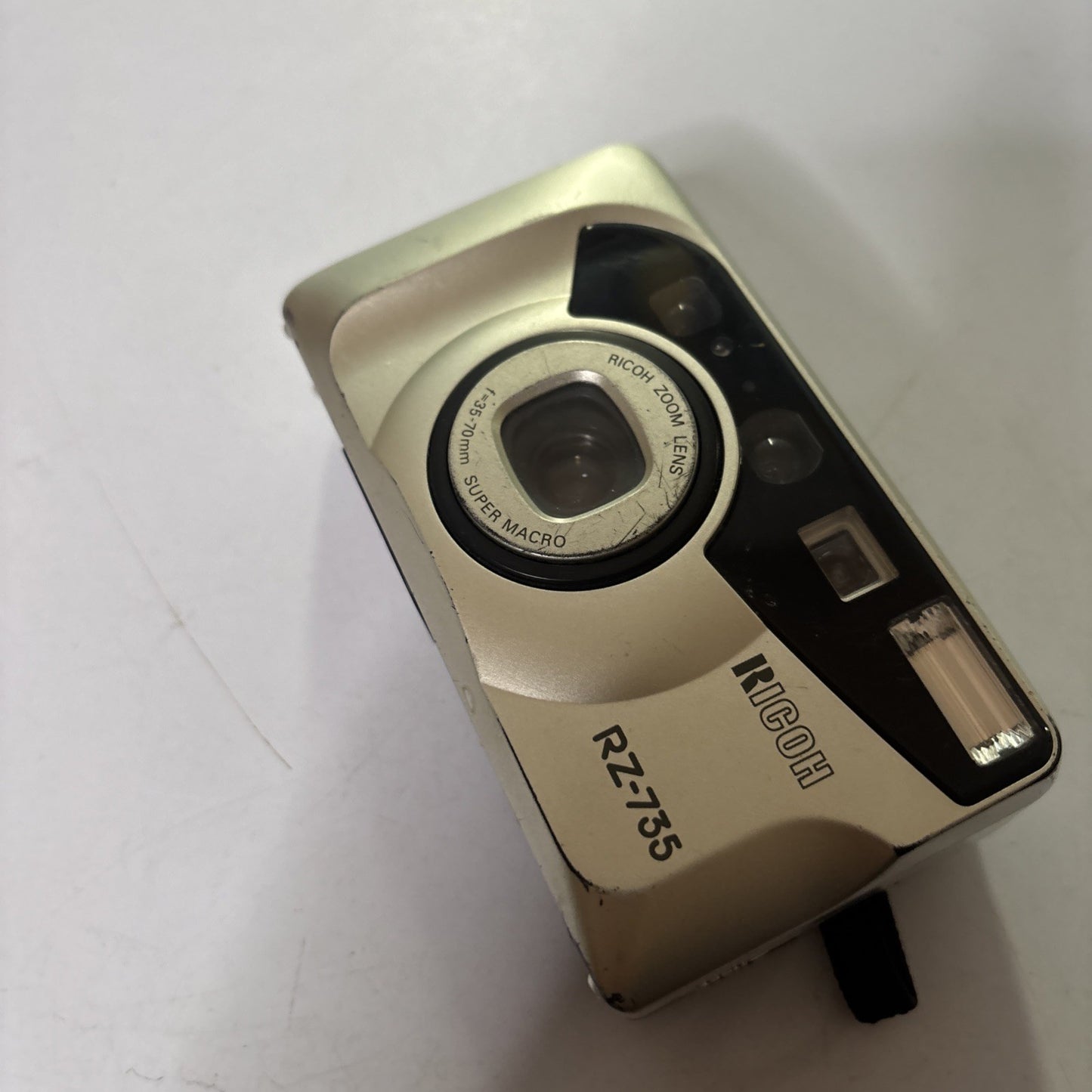 Ricoh RZ-735 35mm Point & Shoot Film Camera 35-70mm Zoom