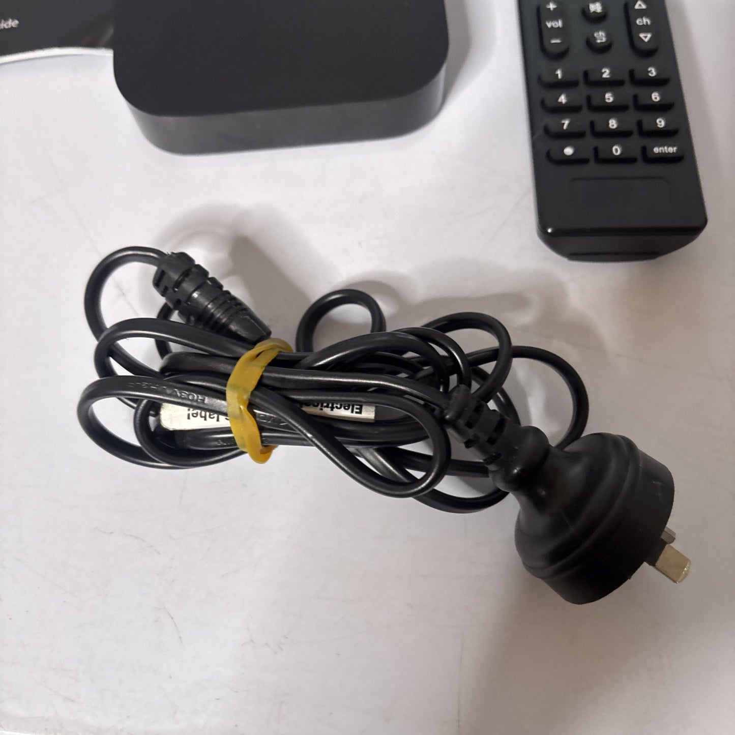 Apple TV (3rd Generation) HD Media Streamer A1469
