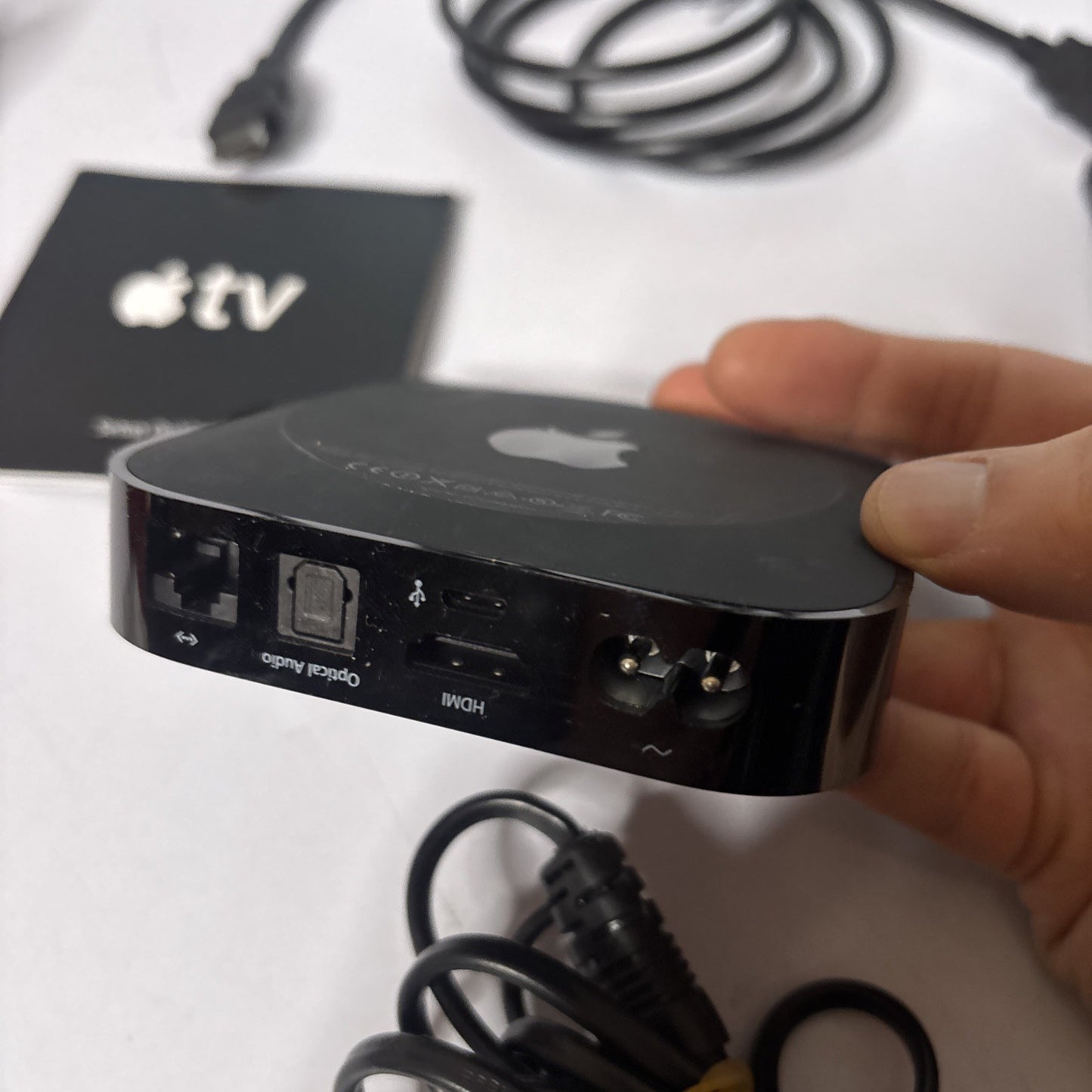 Apple TV (3rd Generation) HD Media Streamer A1469