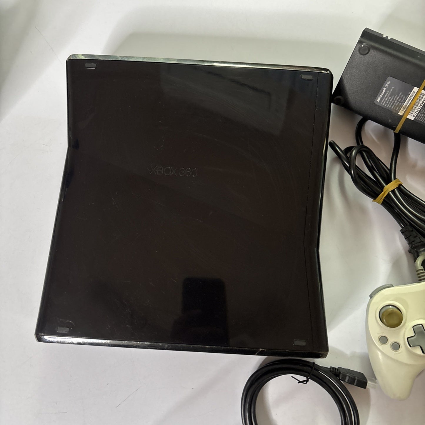 Microsoft Xbox 360 Slim Console 250gb HDD