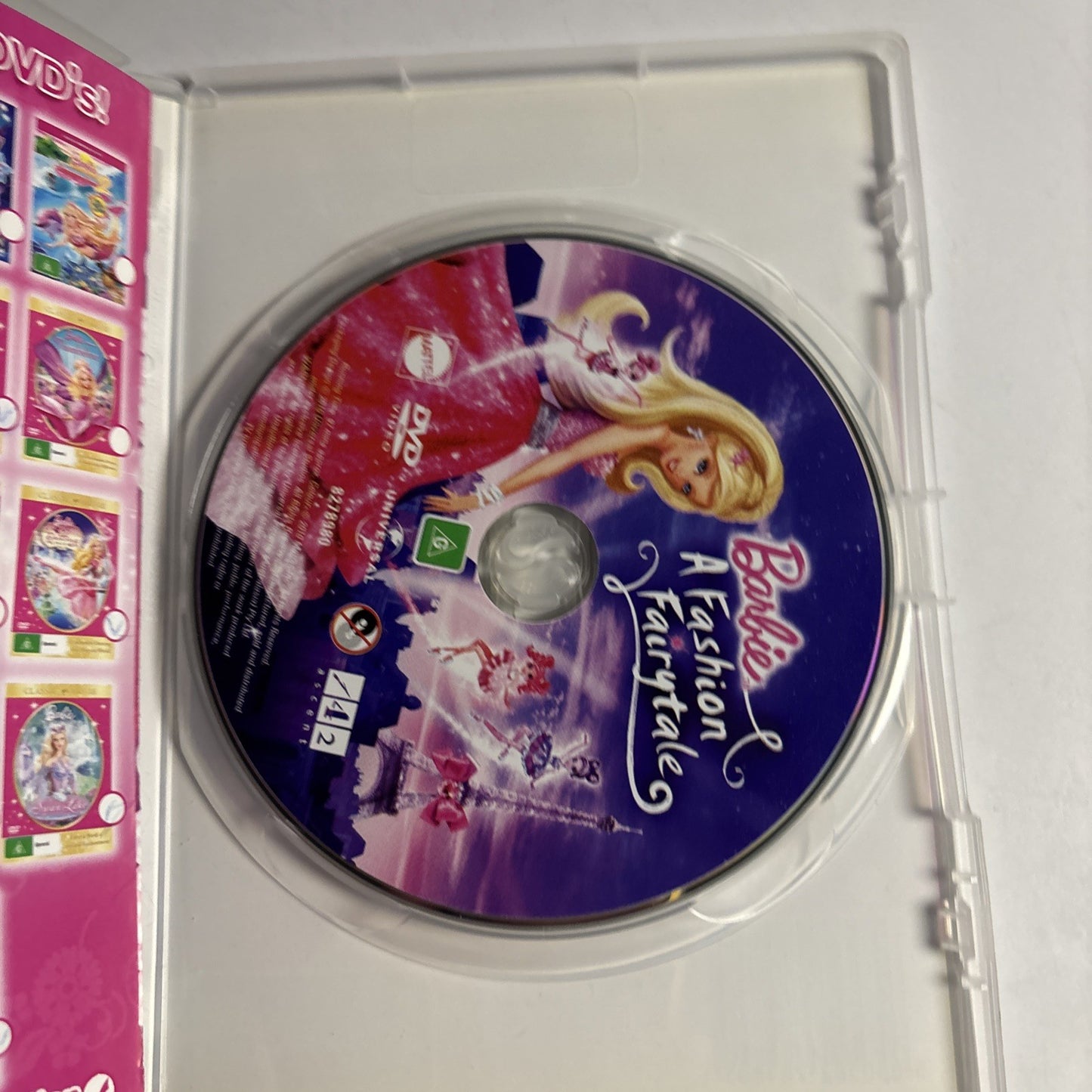 Barbie - A Fashion Fairytale (DVD, 2010) Region 4 &2