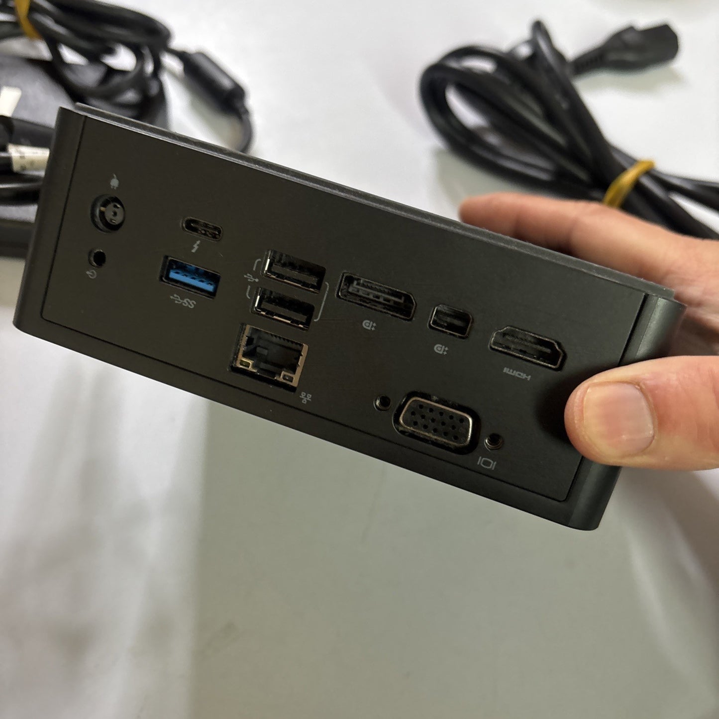 Dell K16A Laptop Thunderbolt USB-C Dock & HA250PM190 AC Adapter