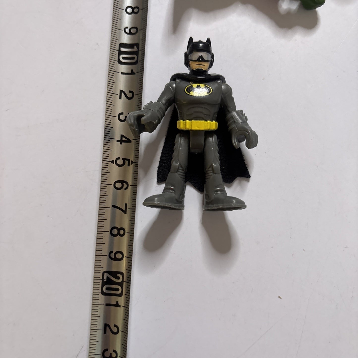 DC Comics 13x Figures & 2x Vehicles Batman Wonder Woman, Joker, Robin