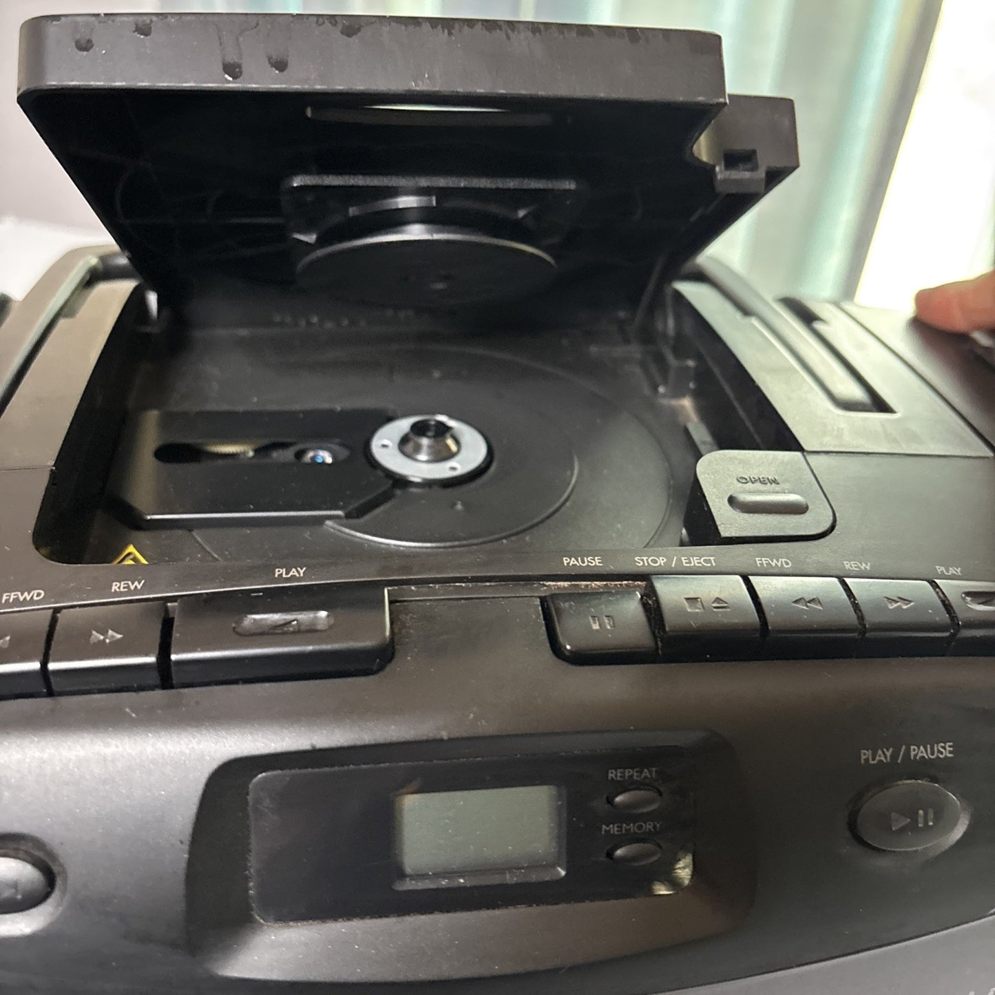 General Electric GE CD Radio Cassette Recorder Boombox EA3-7032 Dual Cassette
