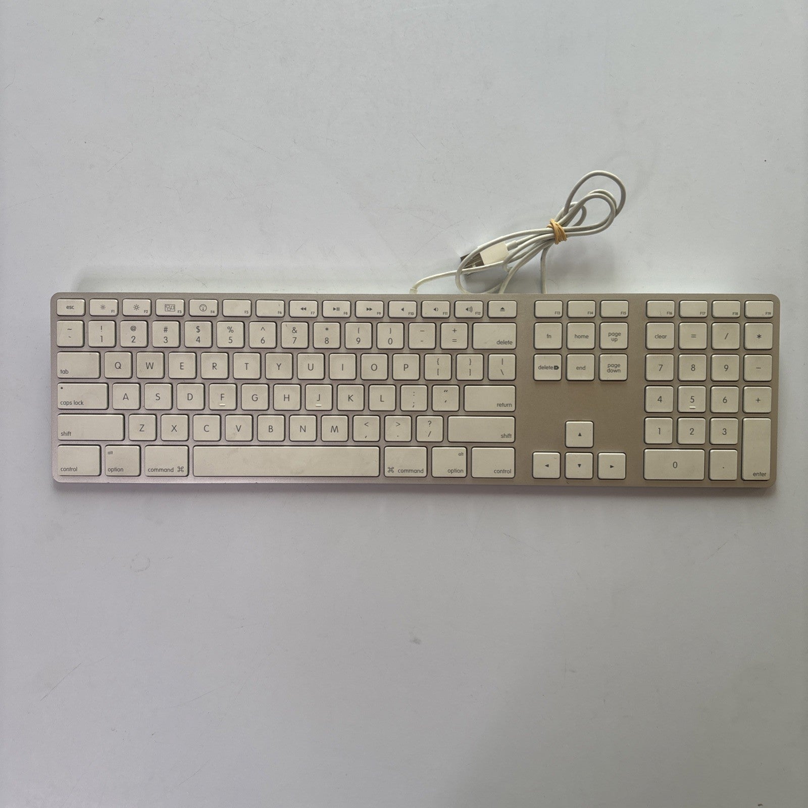 Genuine Apple Aluminum Slim Keyboard Numeric Keypad With Dual USB Port ...