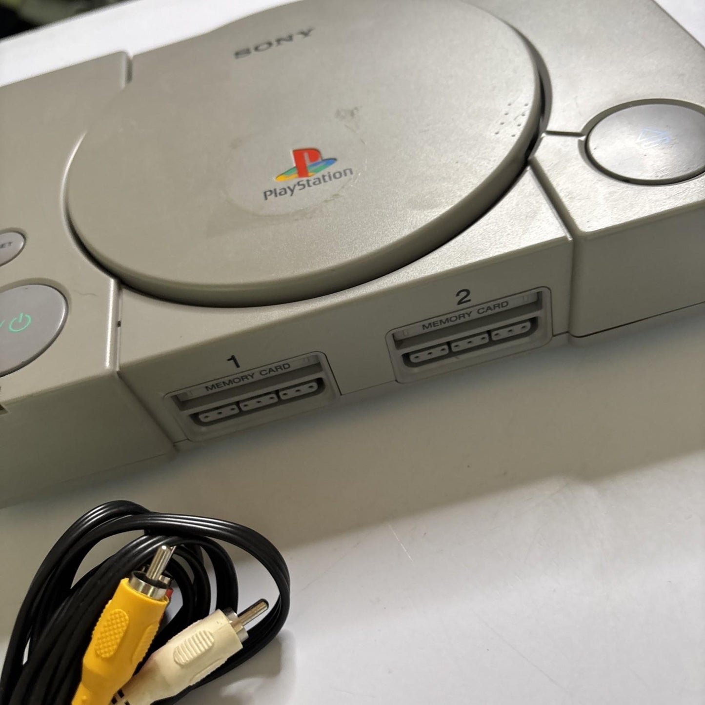 Sony Playstation 1 PS1 PAL Console & 1x Controller SCPH-7502